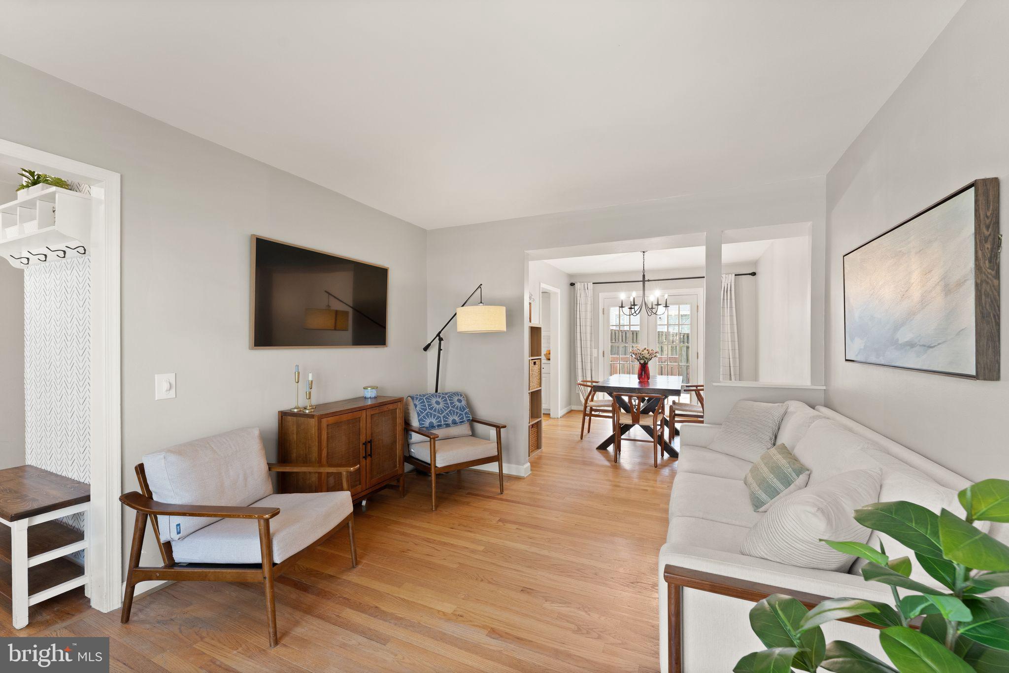 BURKE CENTRE - Residential