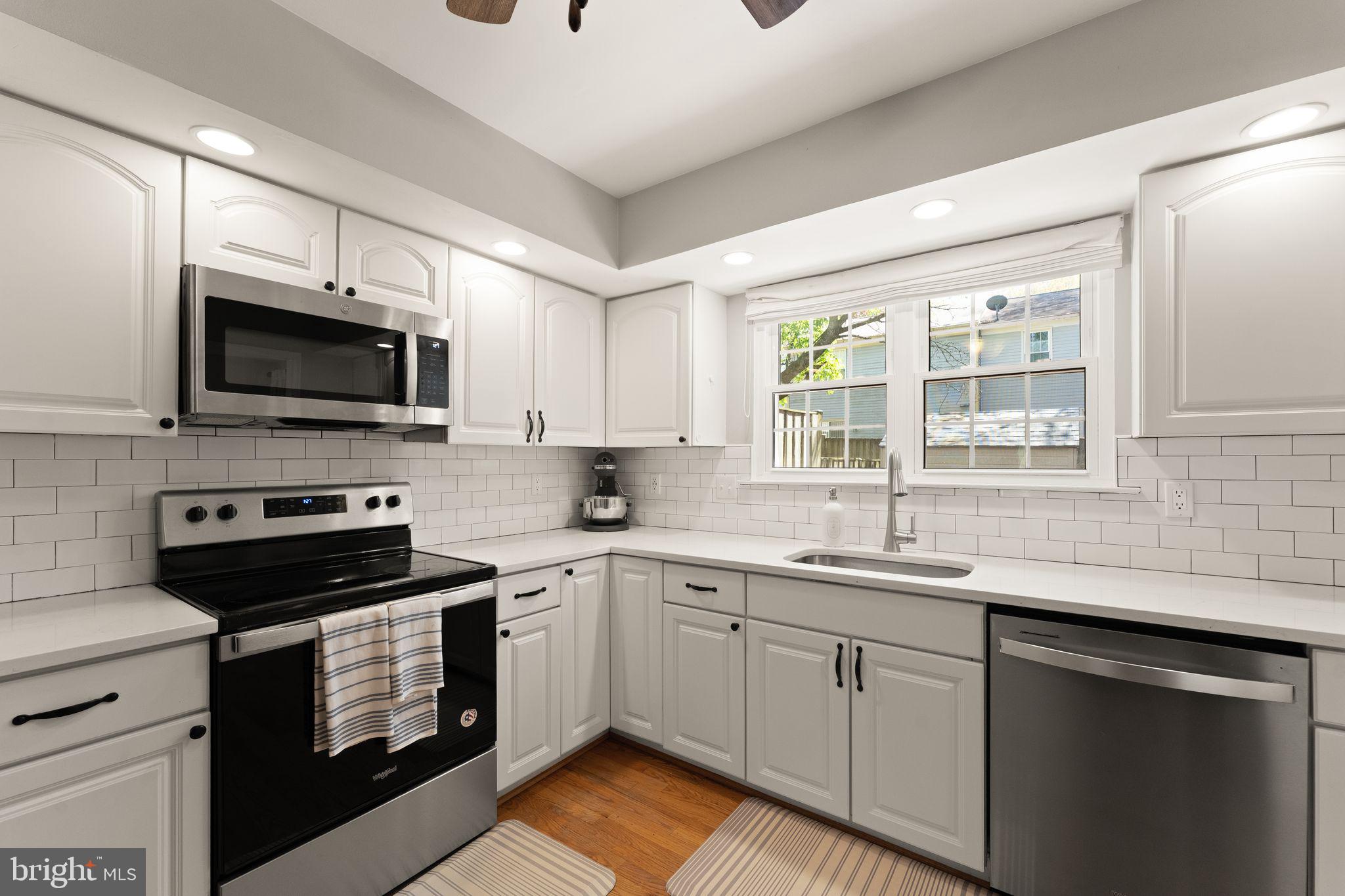 BURKE CENTRE - Residential