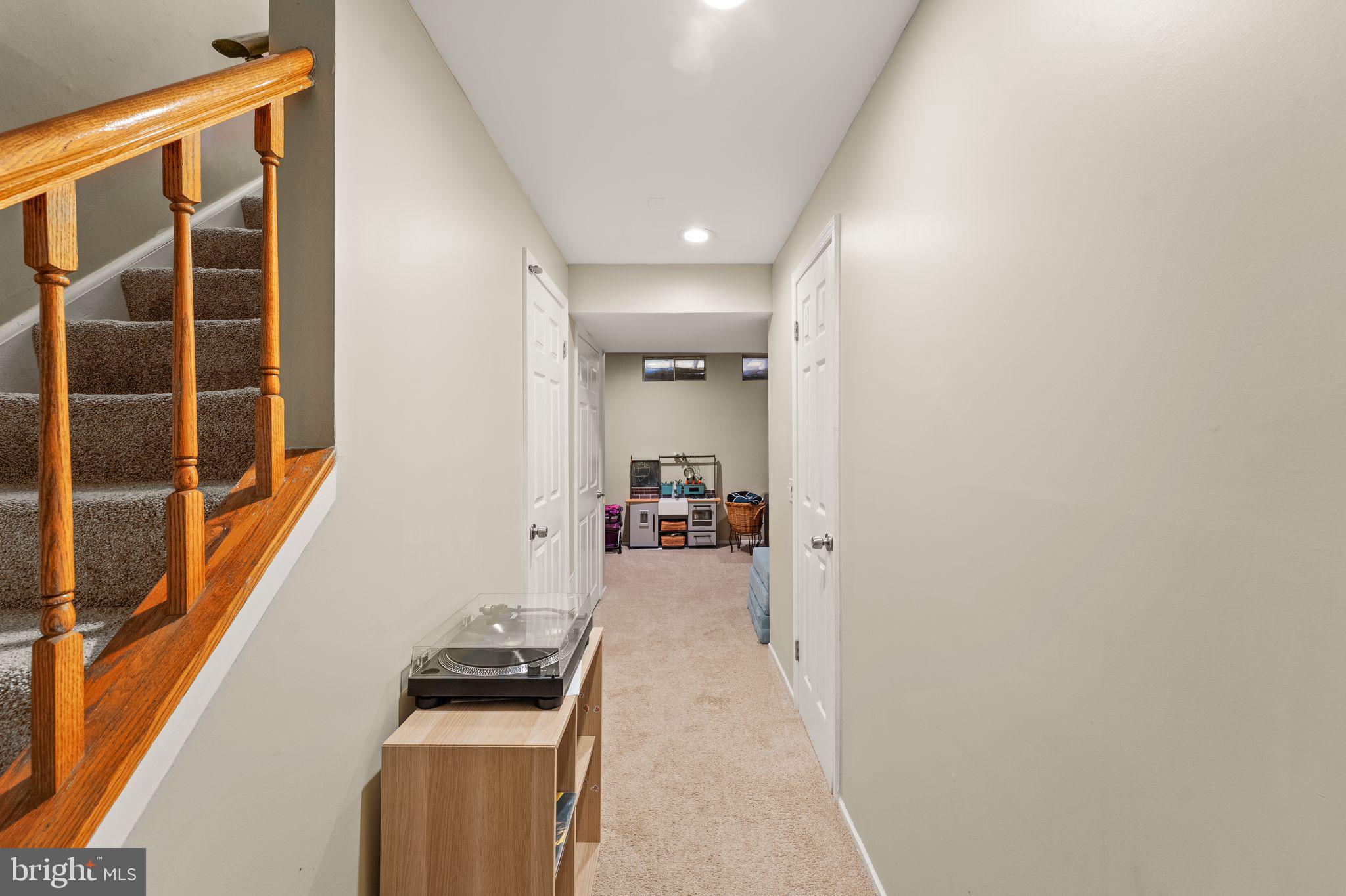 BURKE CENTRE - Residential