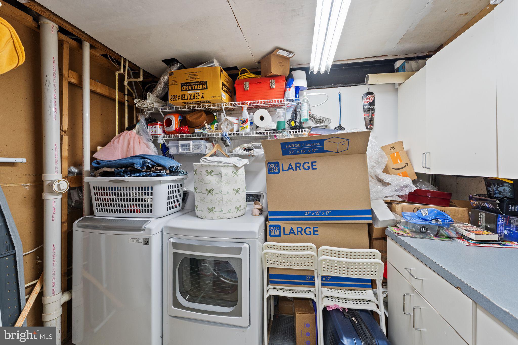 BURKE CENTRE - Residential