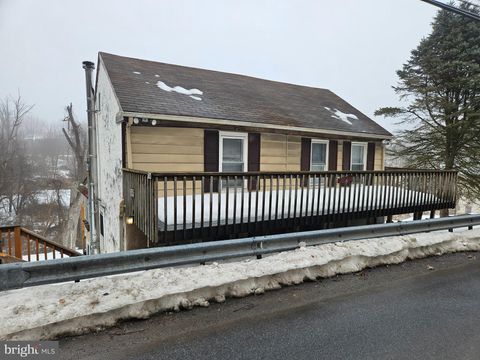 746 WAGONTOWN ROAD COATESVILLE PA 19320