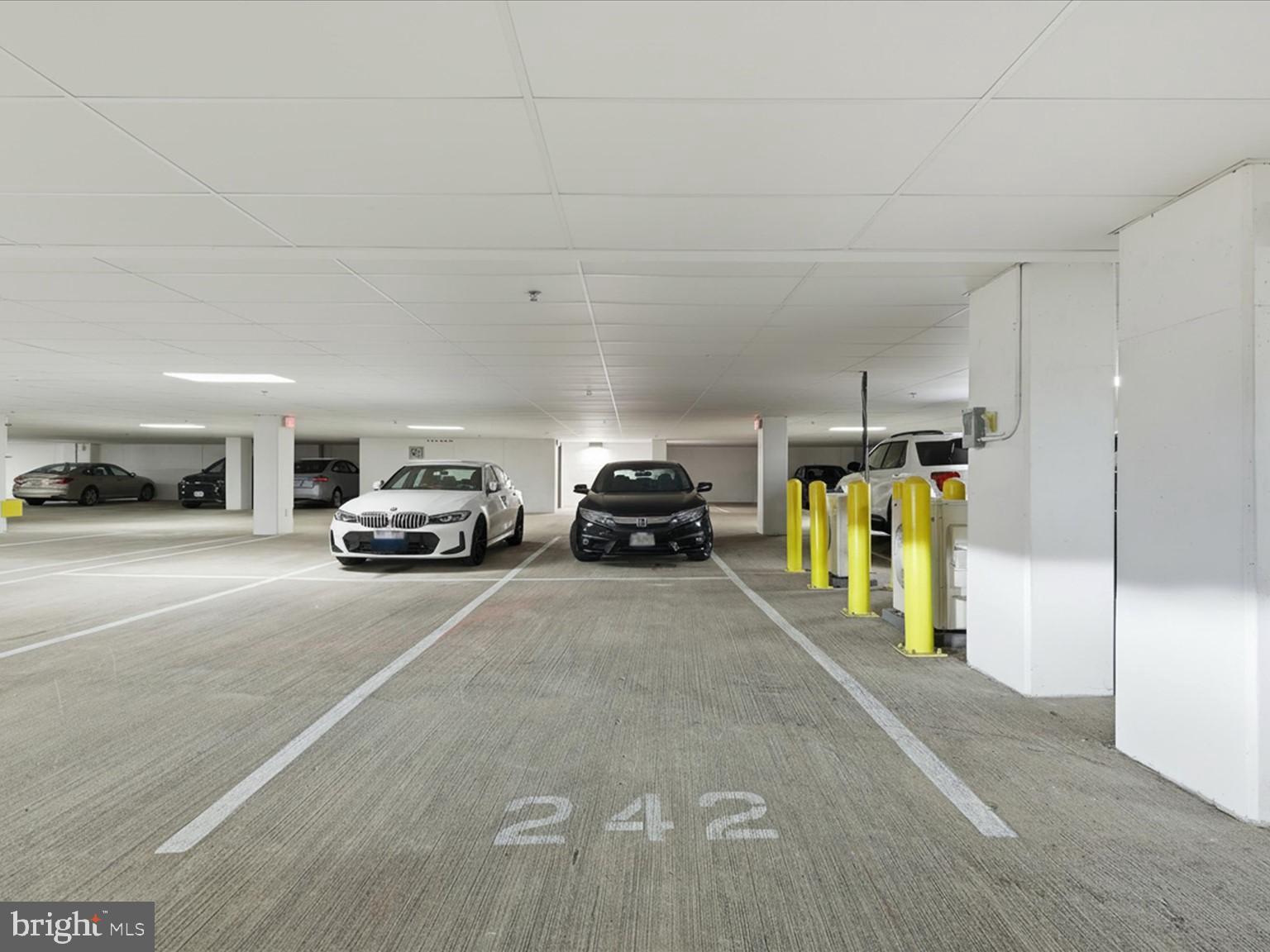 THE ATRIUM AT METROWEST - Residential