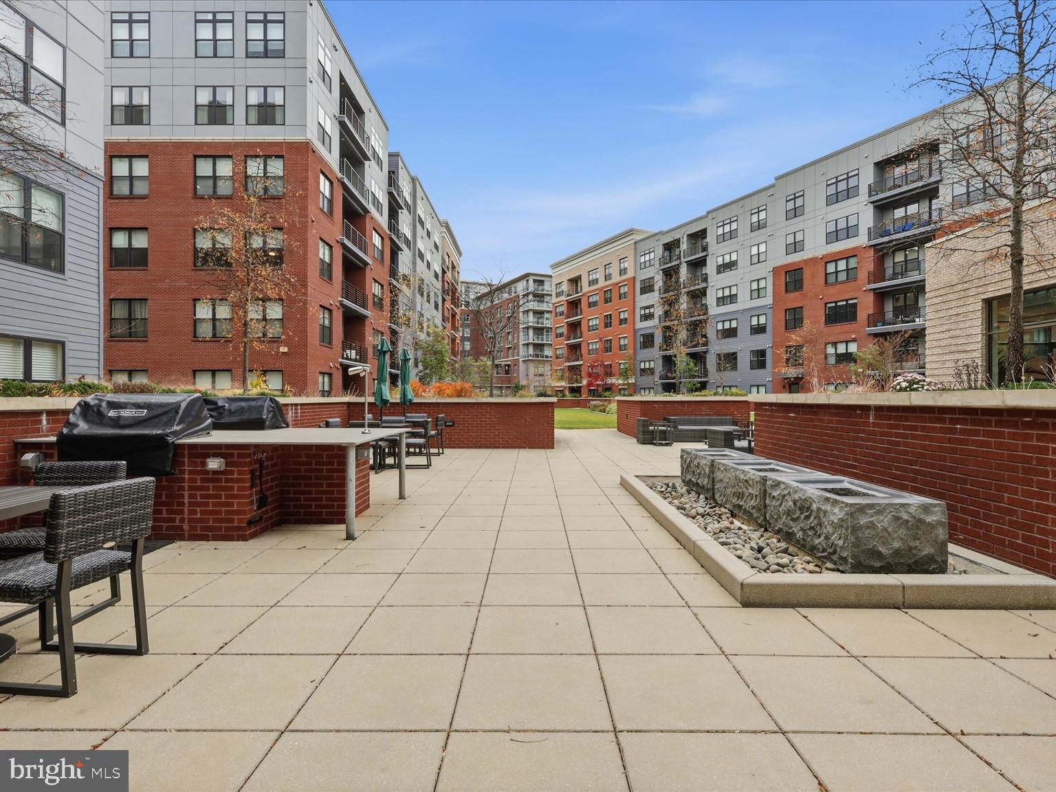 THE ATRIUM AT METROWEST - Residential