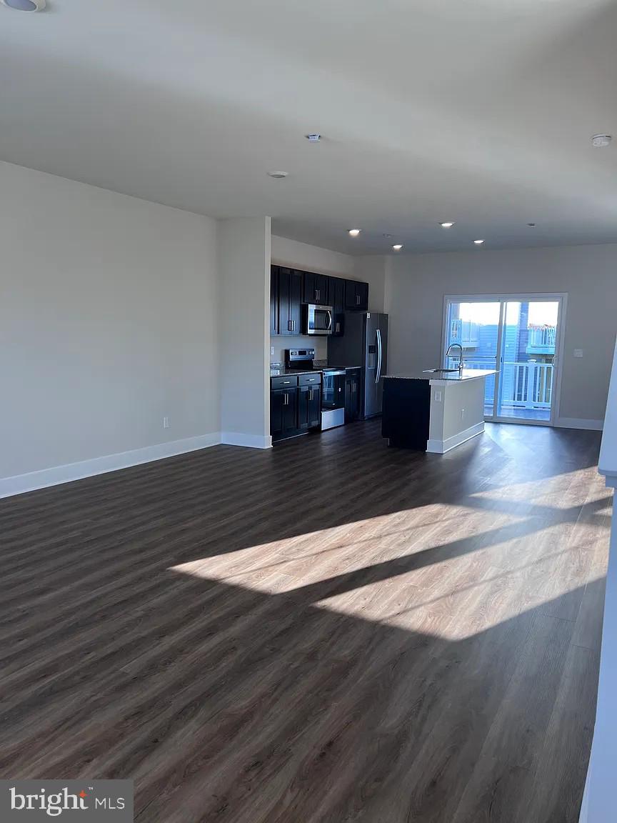 RETREAT AT WINDING CREEK - Residential Lease