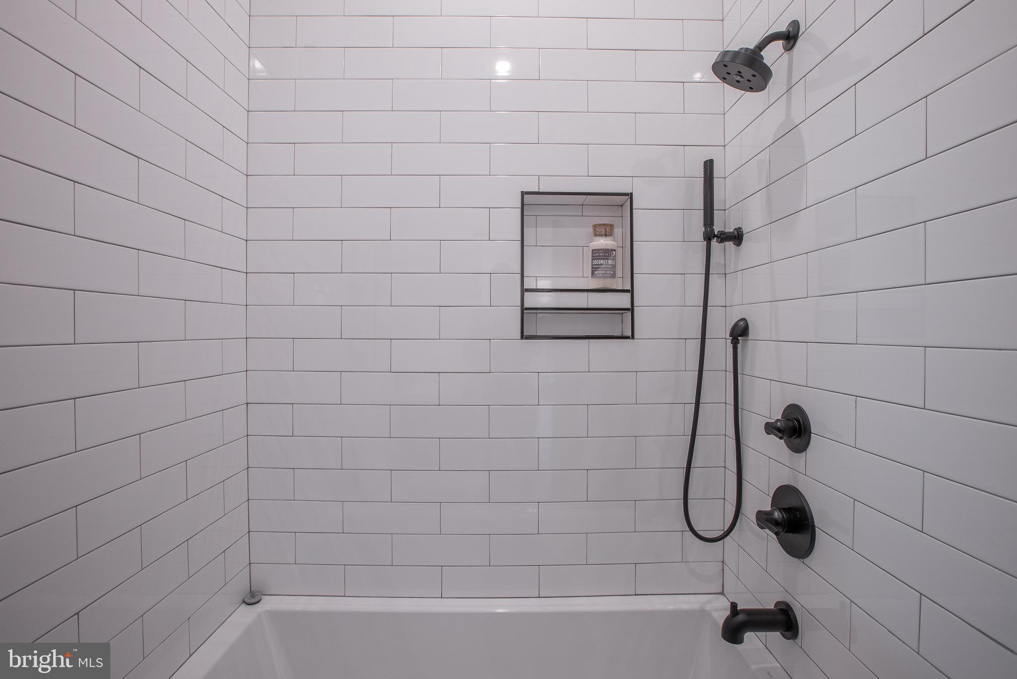 BREWERYTOWN - Residential Lease