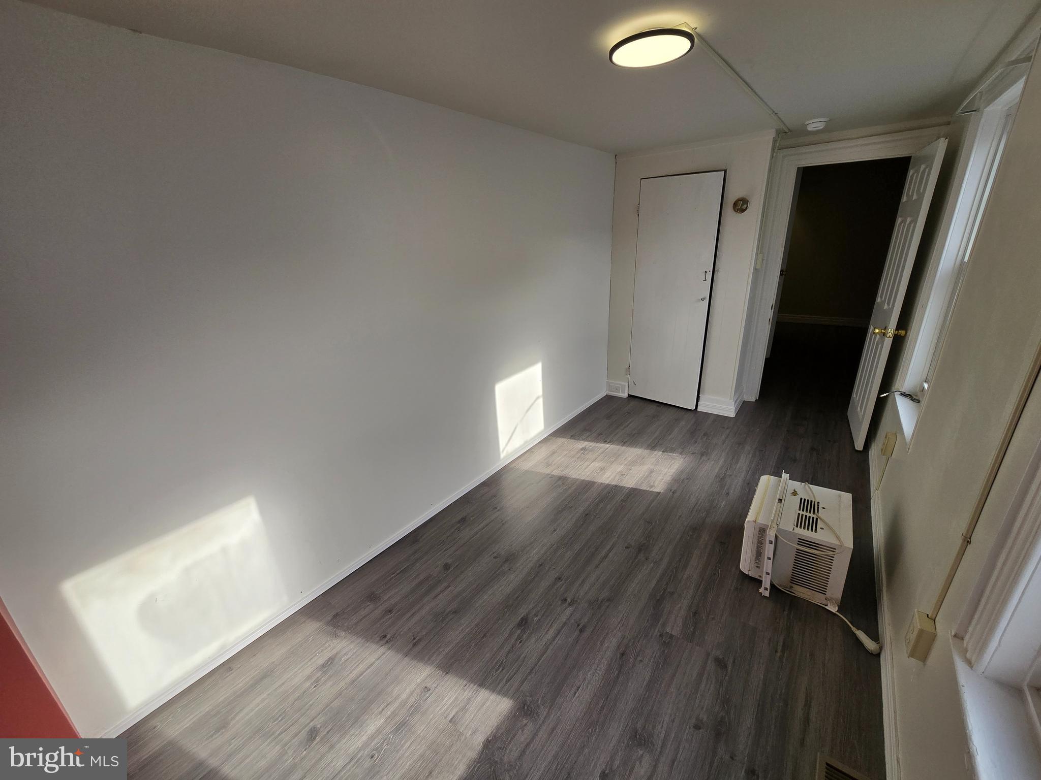 READING - Residential Lease