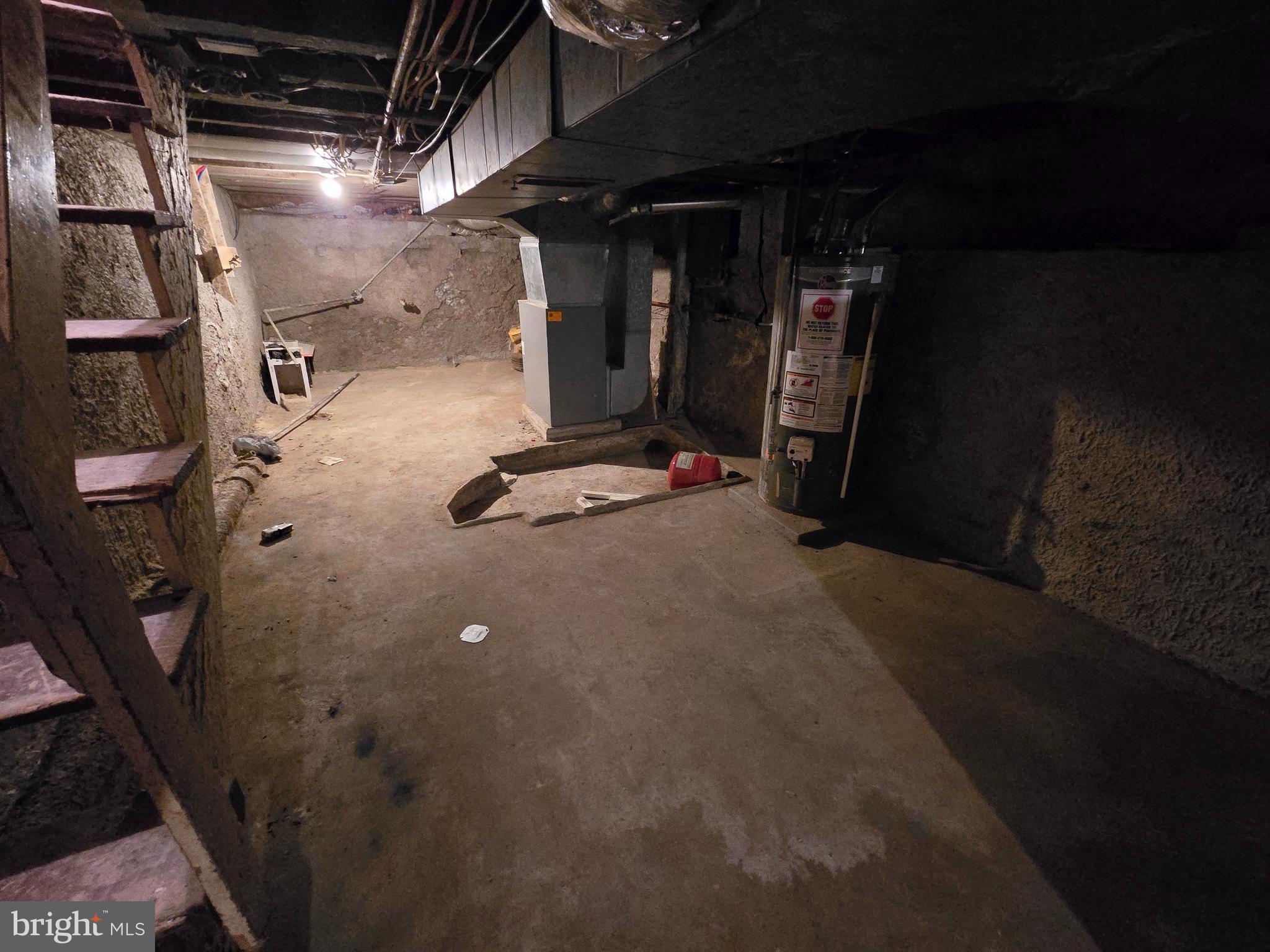 READING - Residential Lease