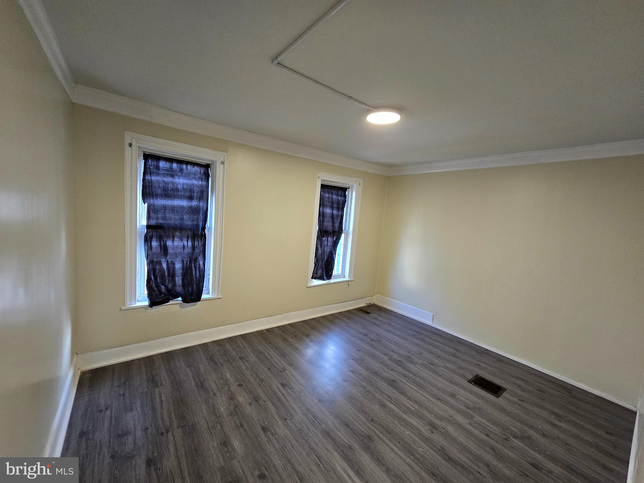 READING - Residential Lease