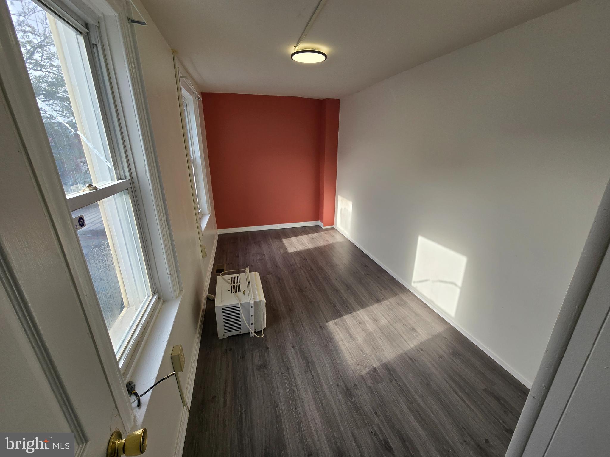 READING - Residential Lease