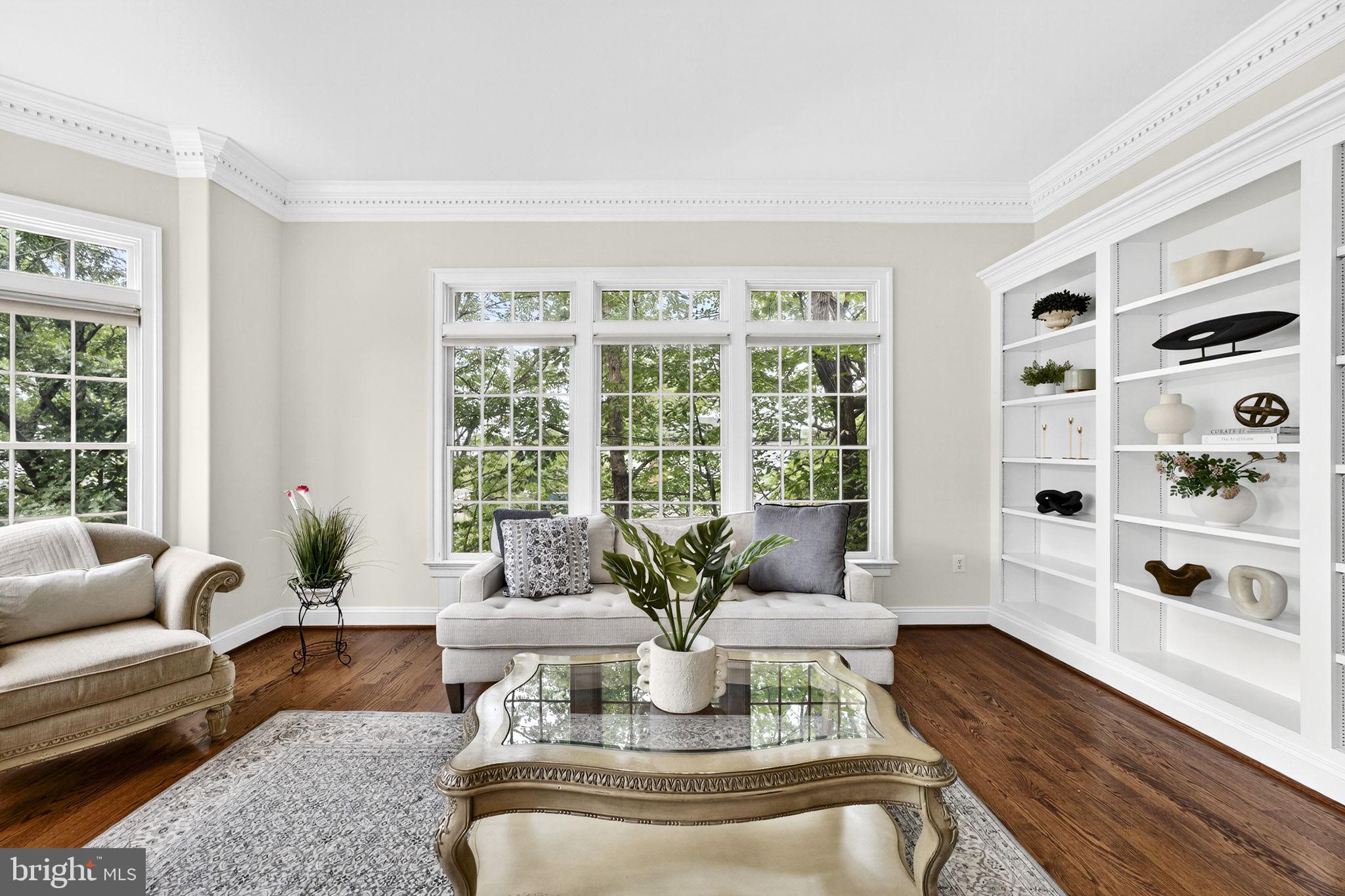 WILLOWRUN - Residential