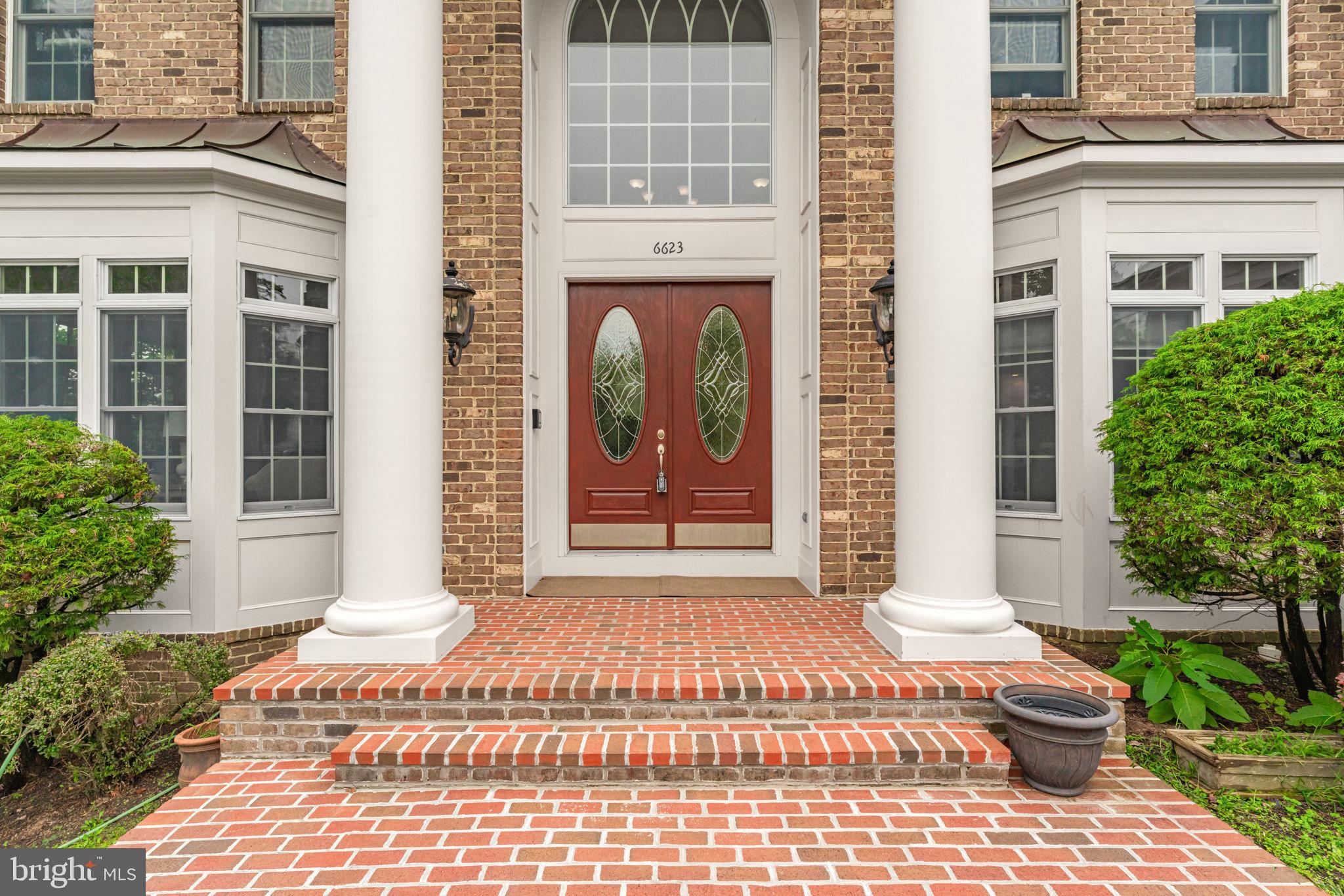 WILLOWRUN - Residential