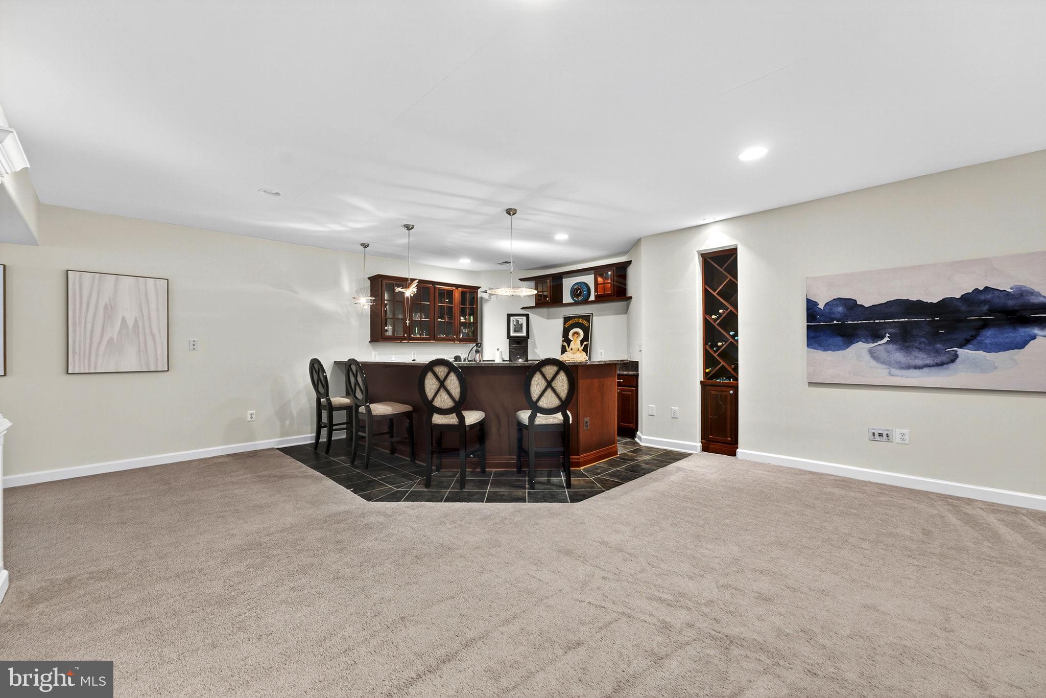 WILLOWRUN - Residential