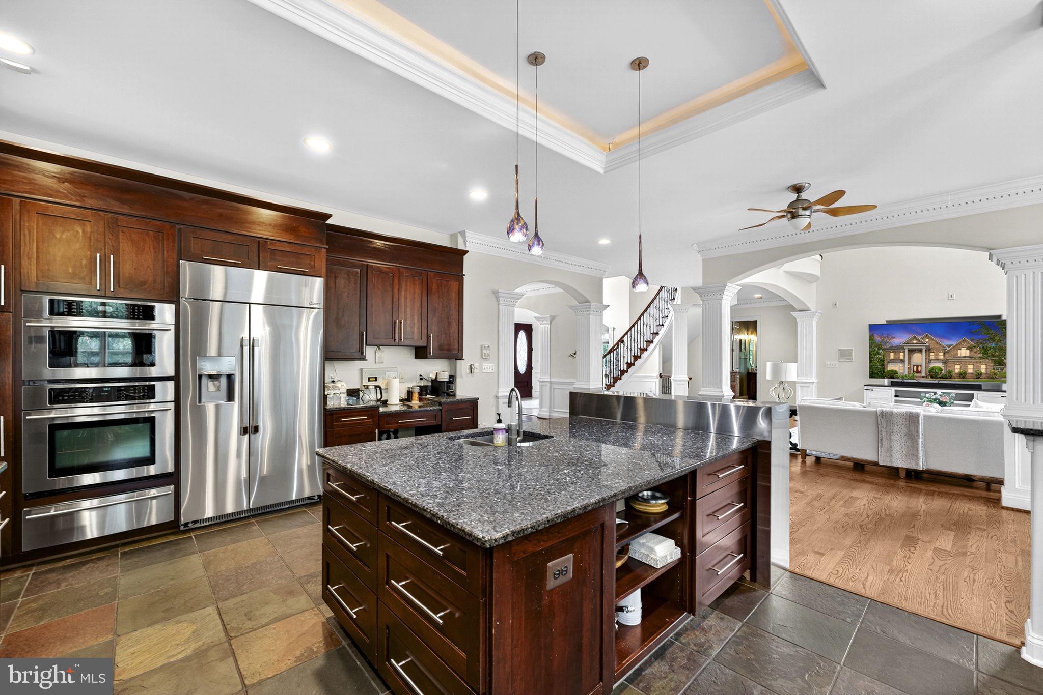 WILLOWRUN - Residential