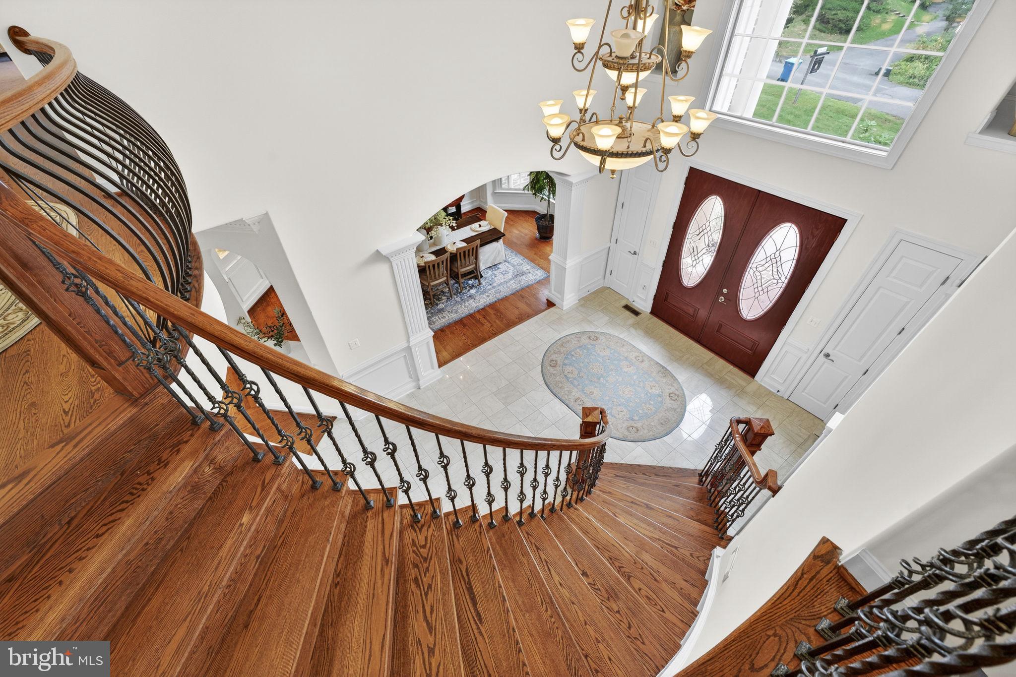 WILLOWRUN - Residential