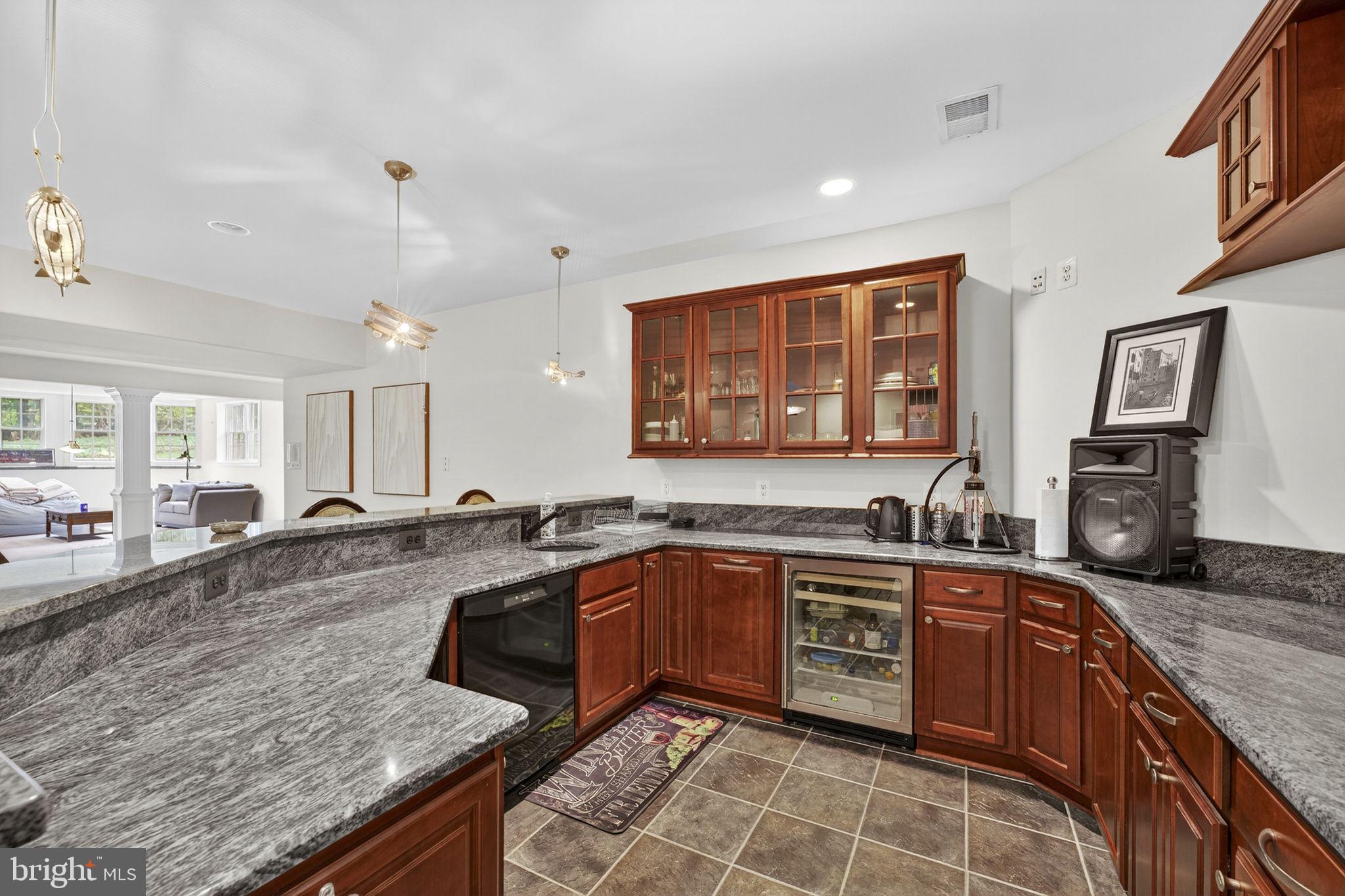 WILLOWRUN - Residential