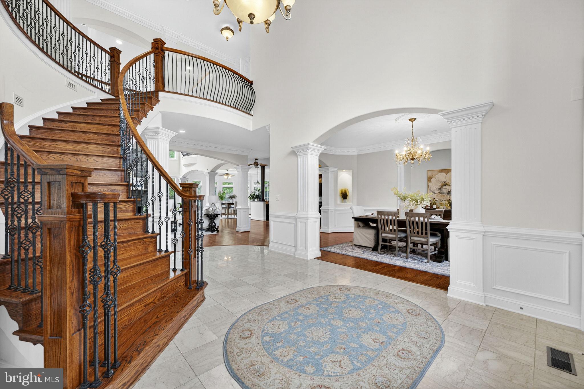 WILLOWRUN - Residential