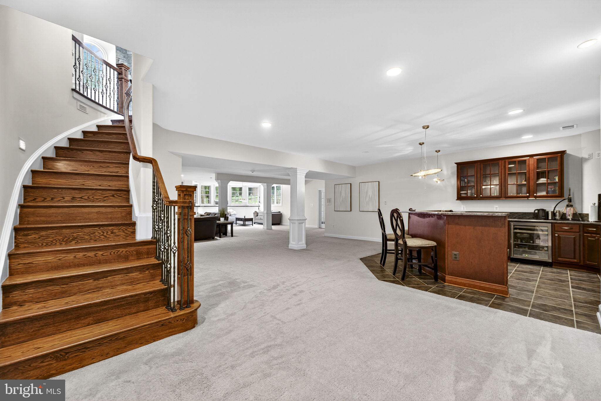 WILLOWRUN - Residential