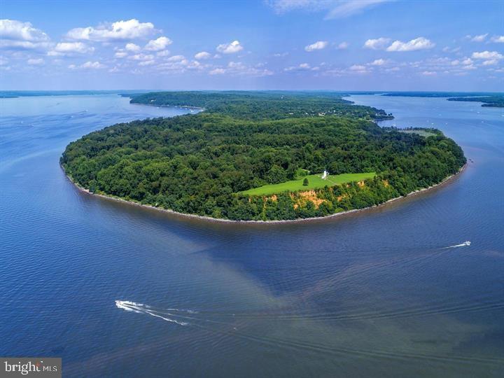 ROLLING HILLS (CHESAPEAKE ISLE) - Residential