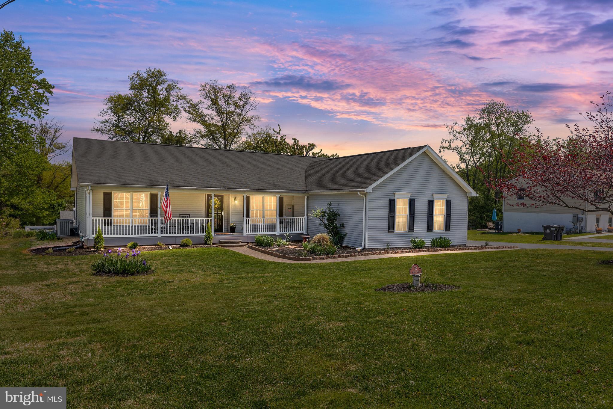ROLLING HILLS (CHESAPEAKE ISLE) - Residential
