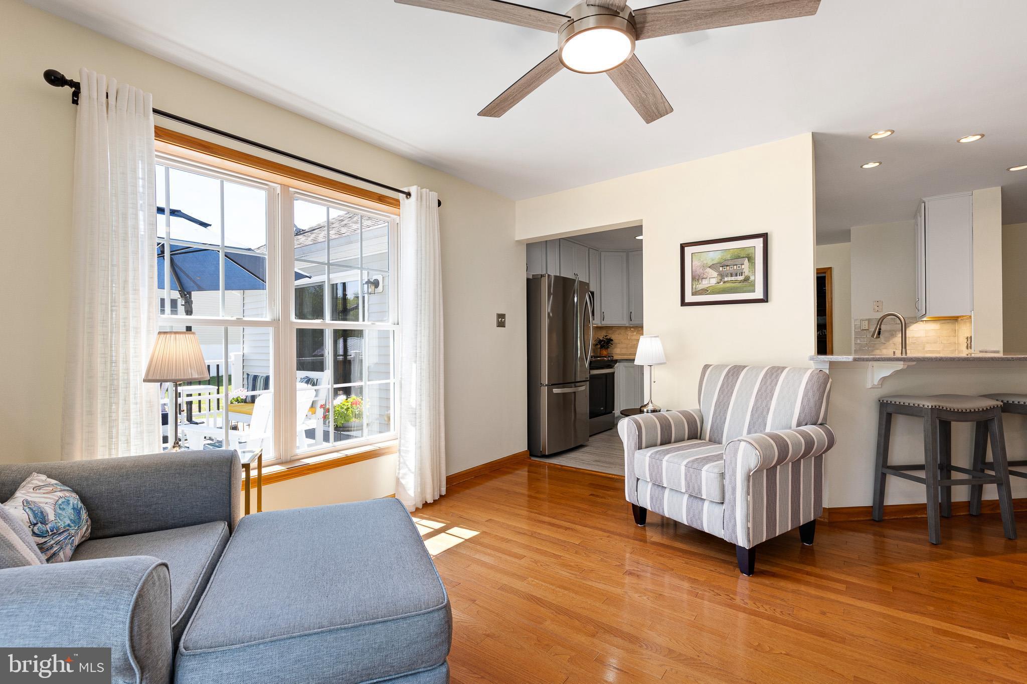 ROLLING HILLS (CHESAPEAKE ISLE) - Residential