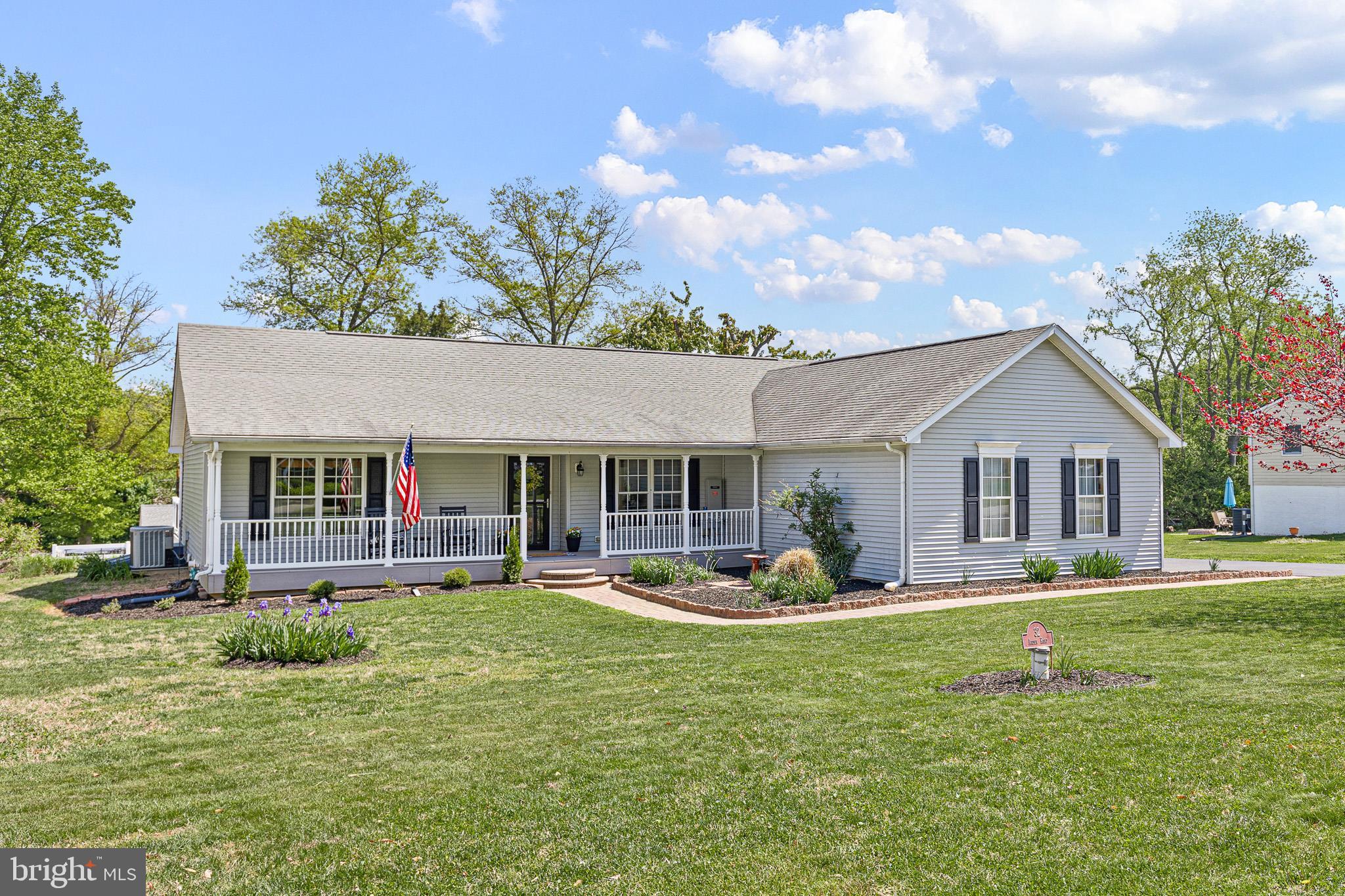 ROLLING HILLS (CHESAPEAKE ISLE) - Residential