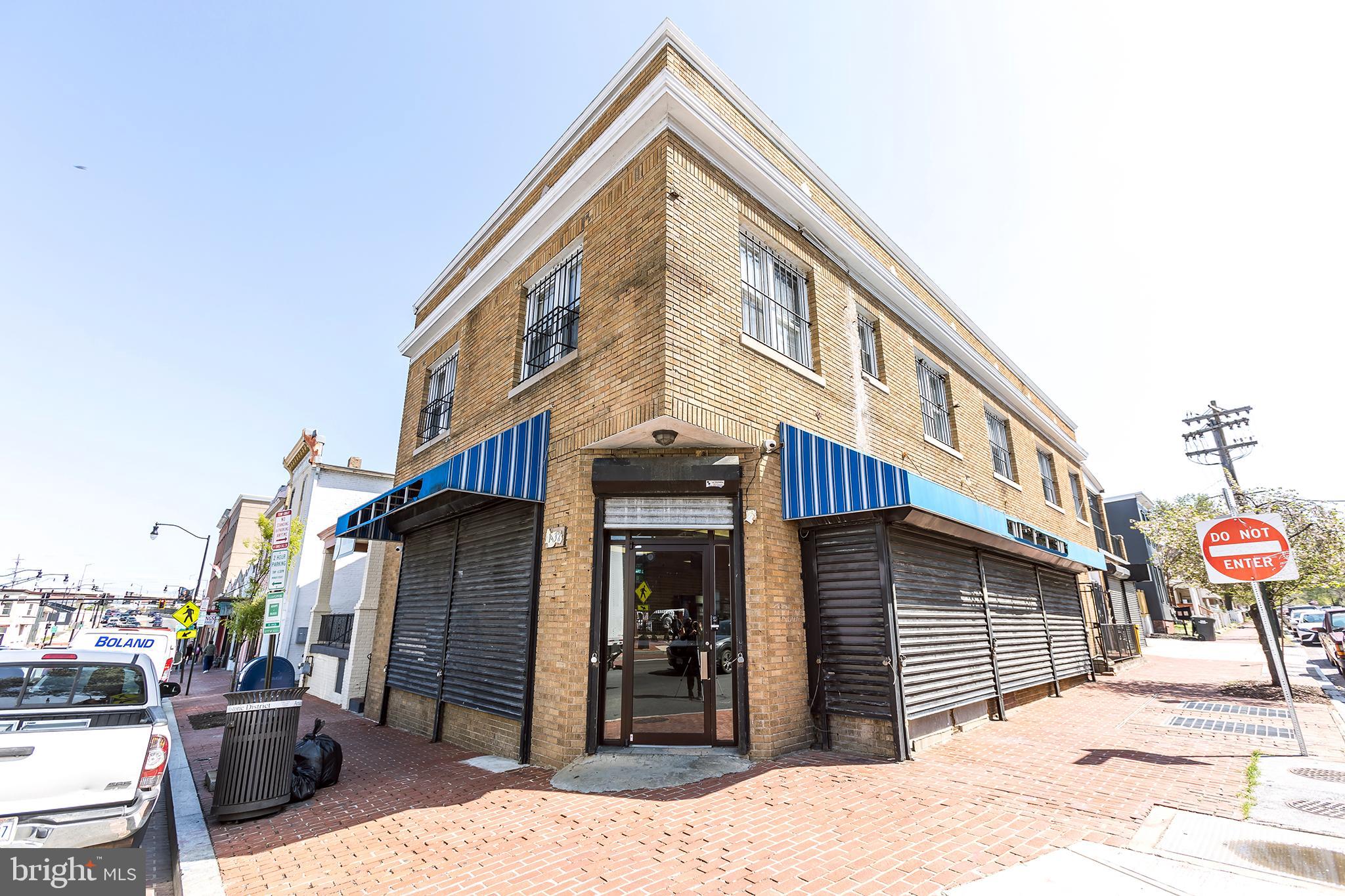 1932 MARTIN LUTHER KING JR AVENUE SE FIRST FLOOR ONLY