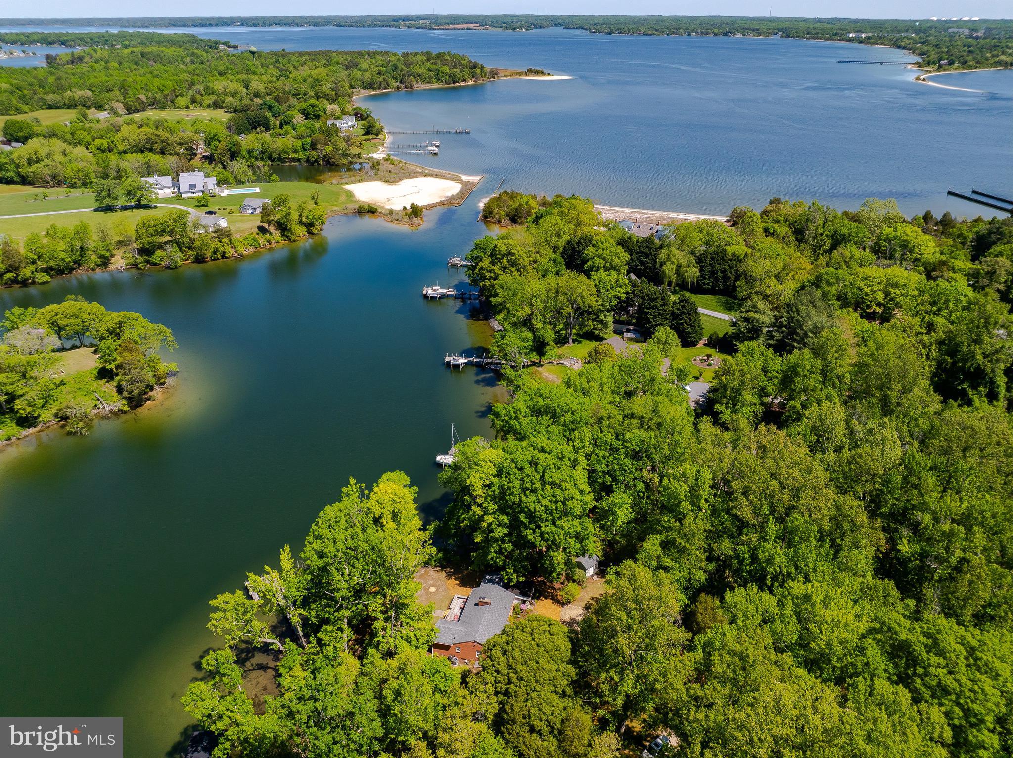 KINGSTON CREEK - Residential
