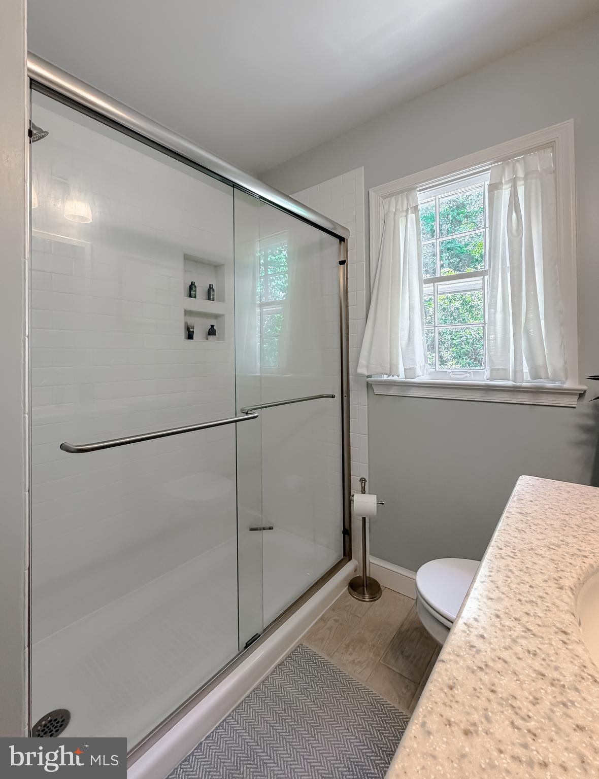 KINGSTON CREEK - Residential