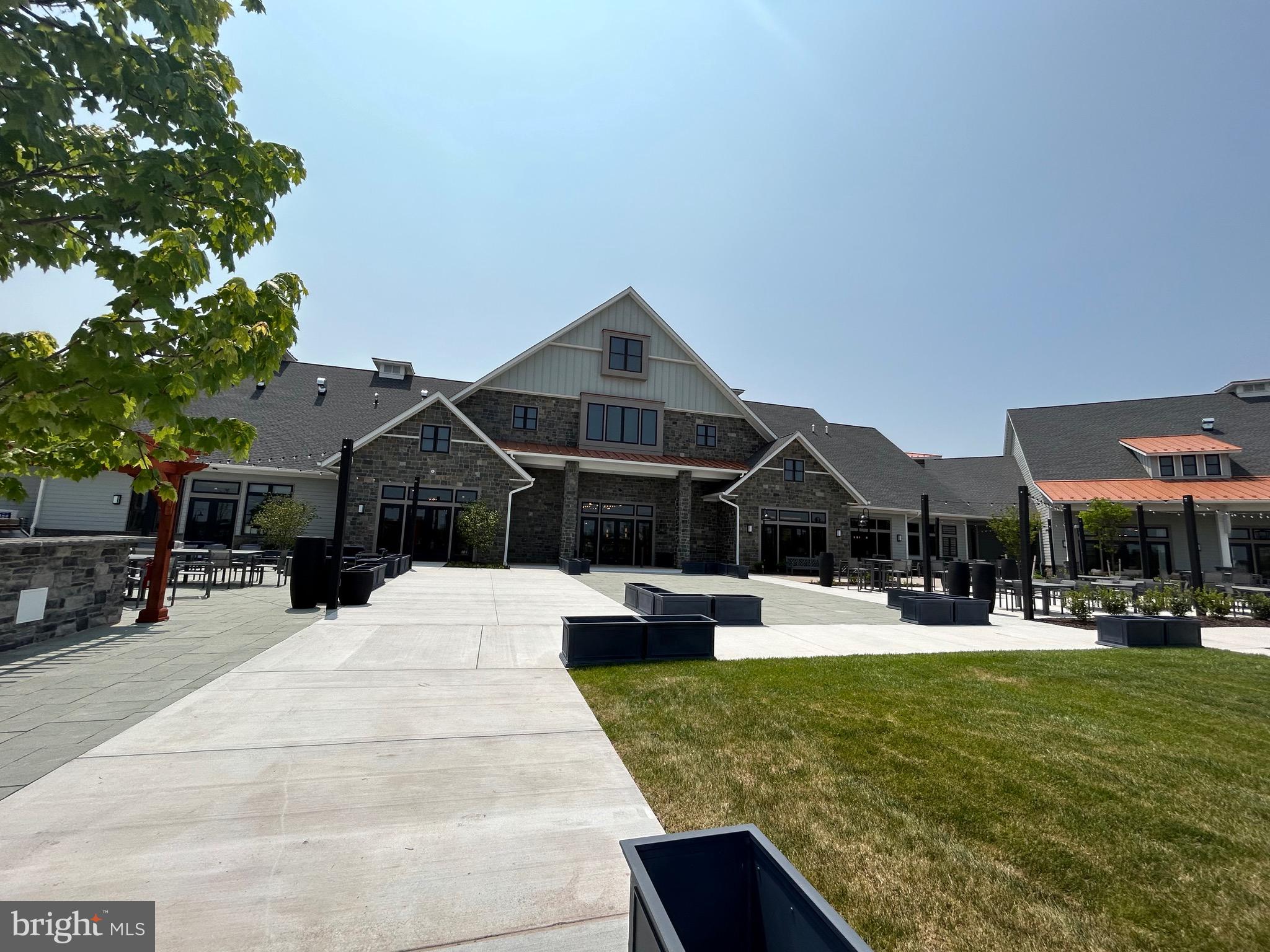 AMBLEBROOK - Residential