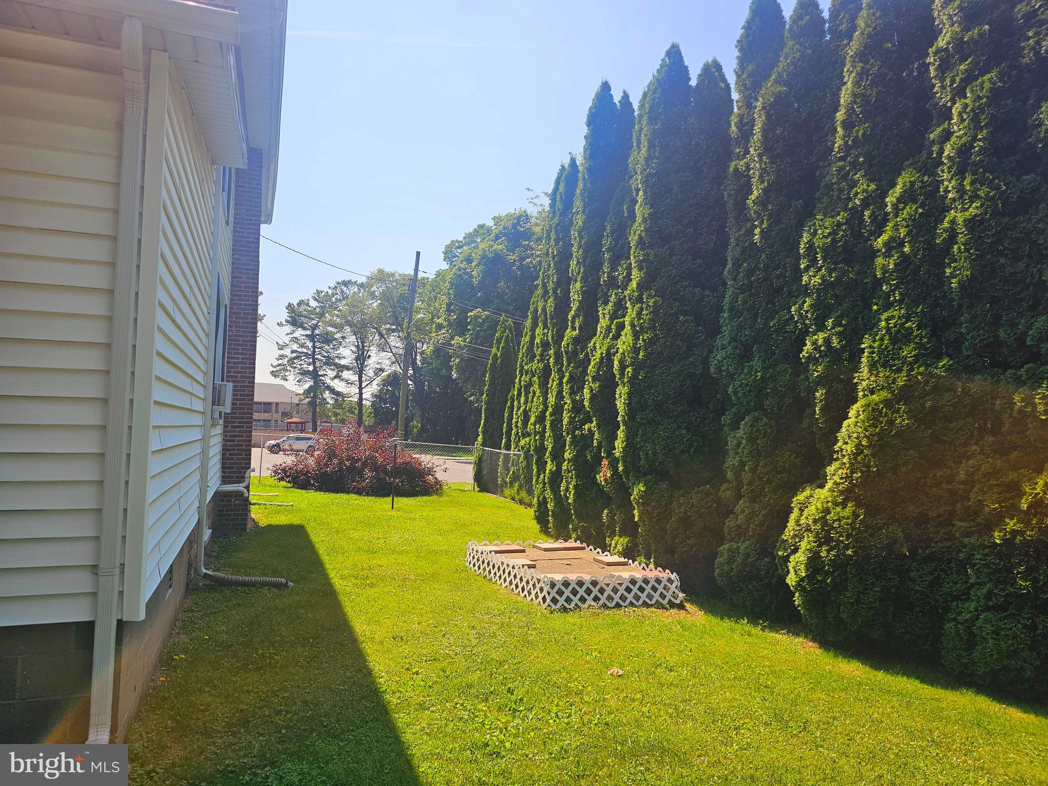 RANDALLSTOWN - Residential