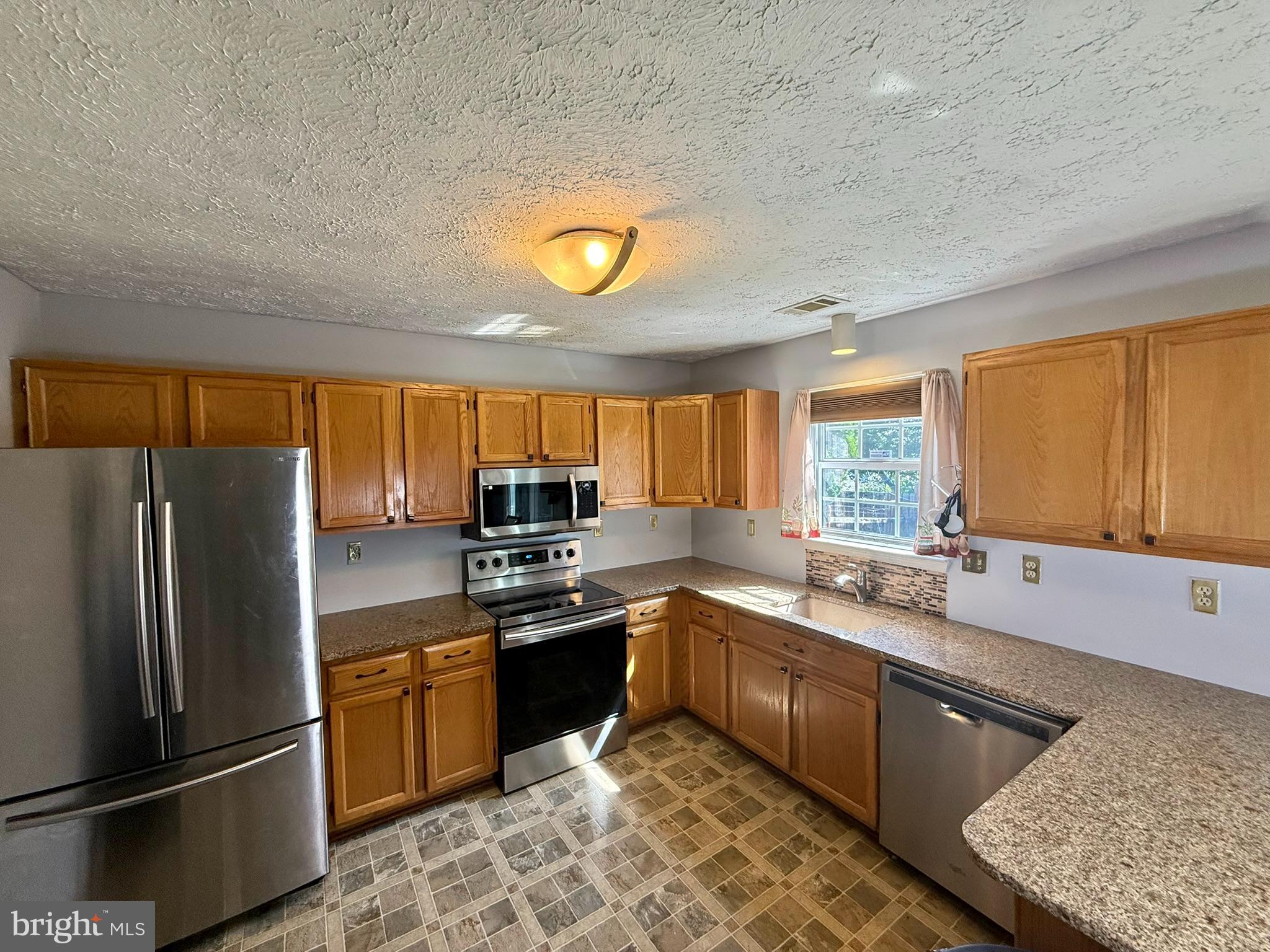 3188 GUILFORD DRIVE