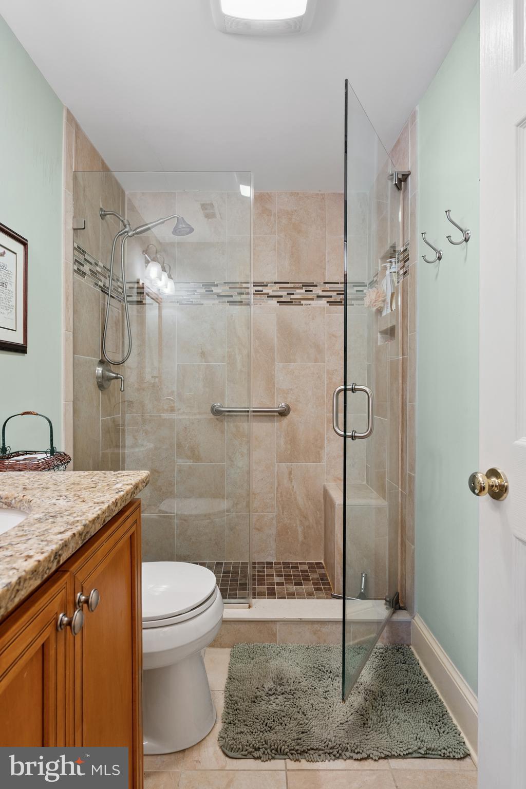 COLONIAL PARK EAST - Residential