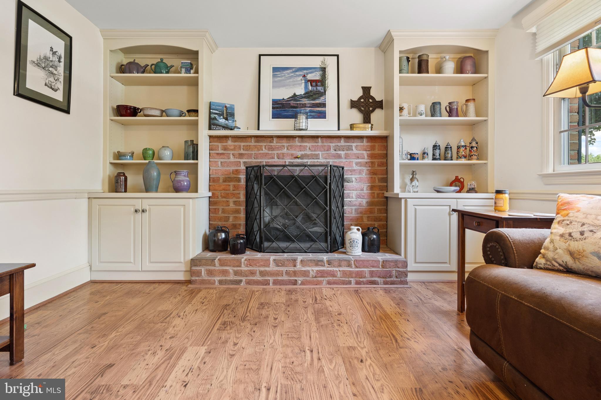 COLONIAL PARK EAST - Residential