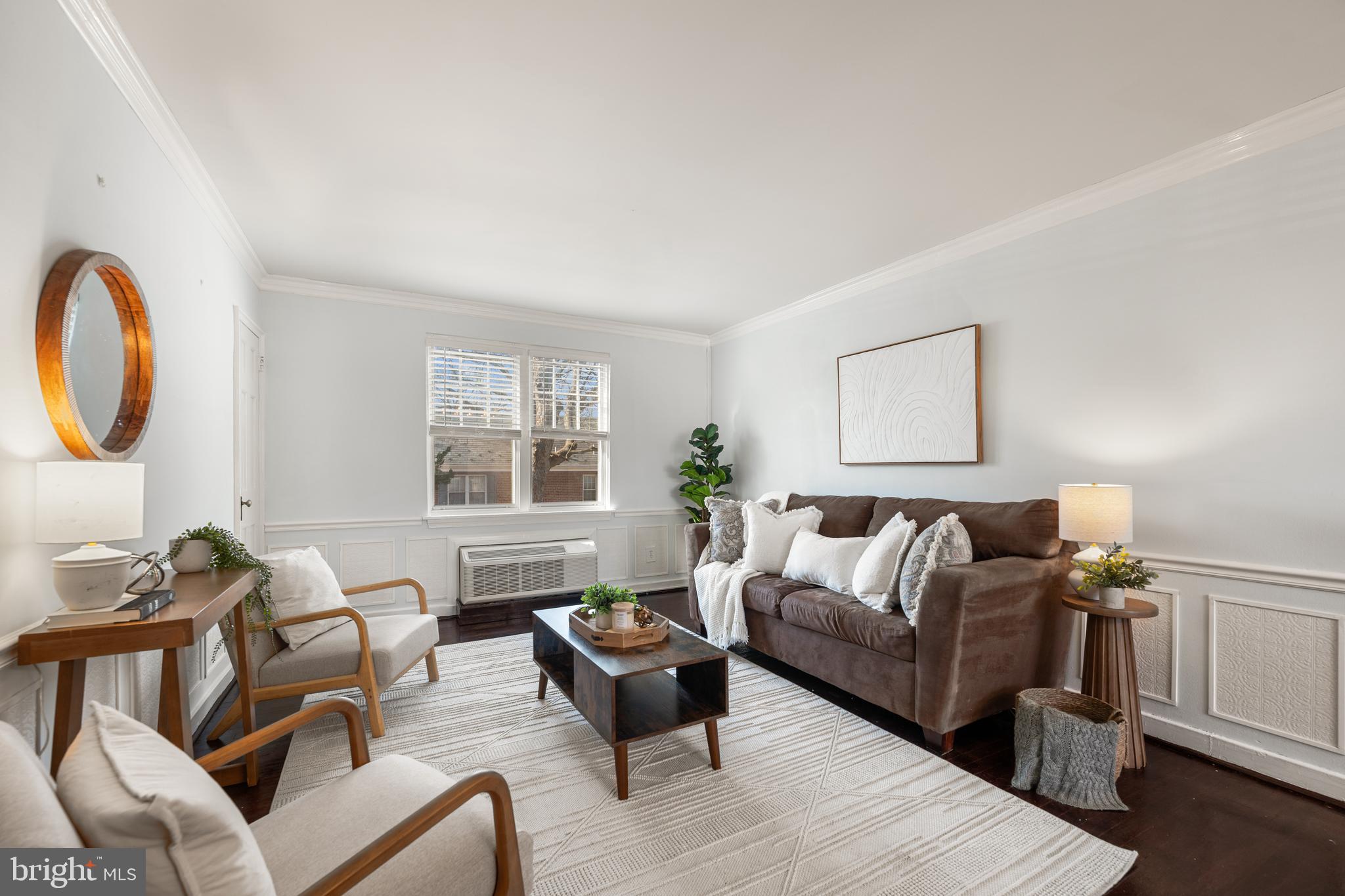 1 AUBURN COURT B
