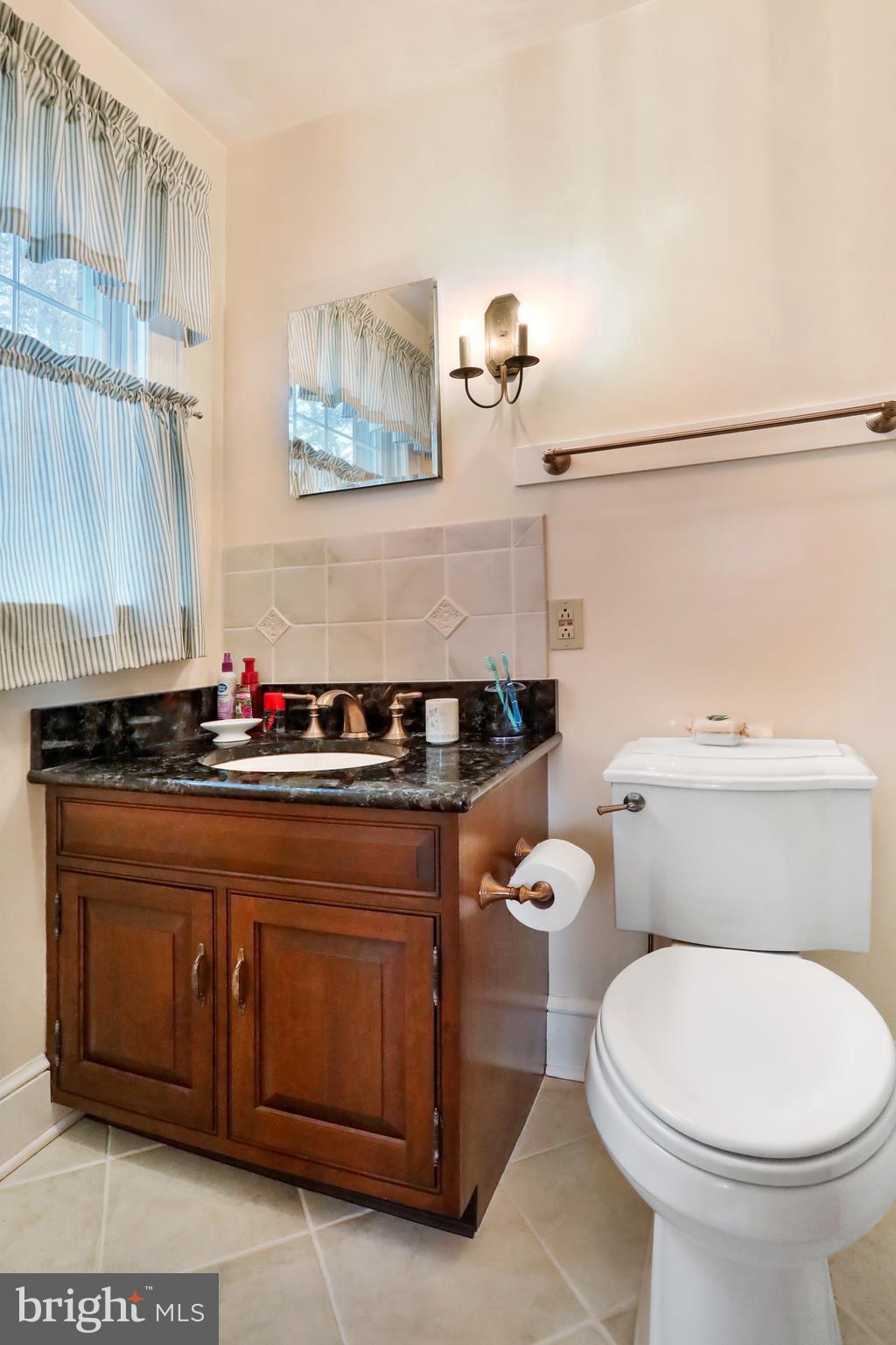 SHIRLEY FARMS - Residential