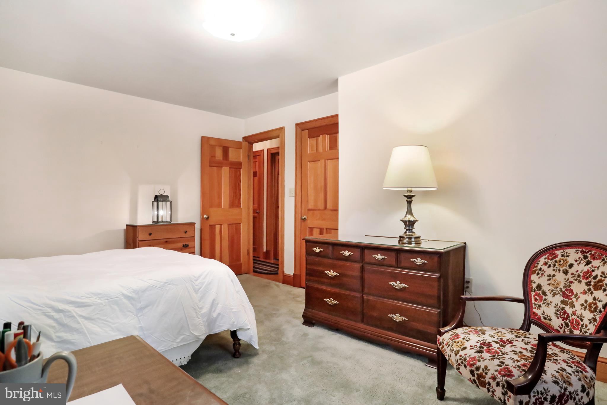 SHIRLEY FARMS - Residential