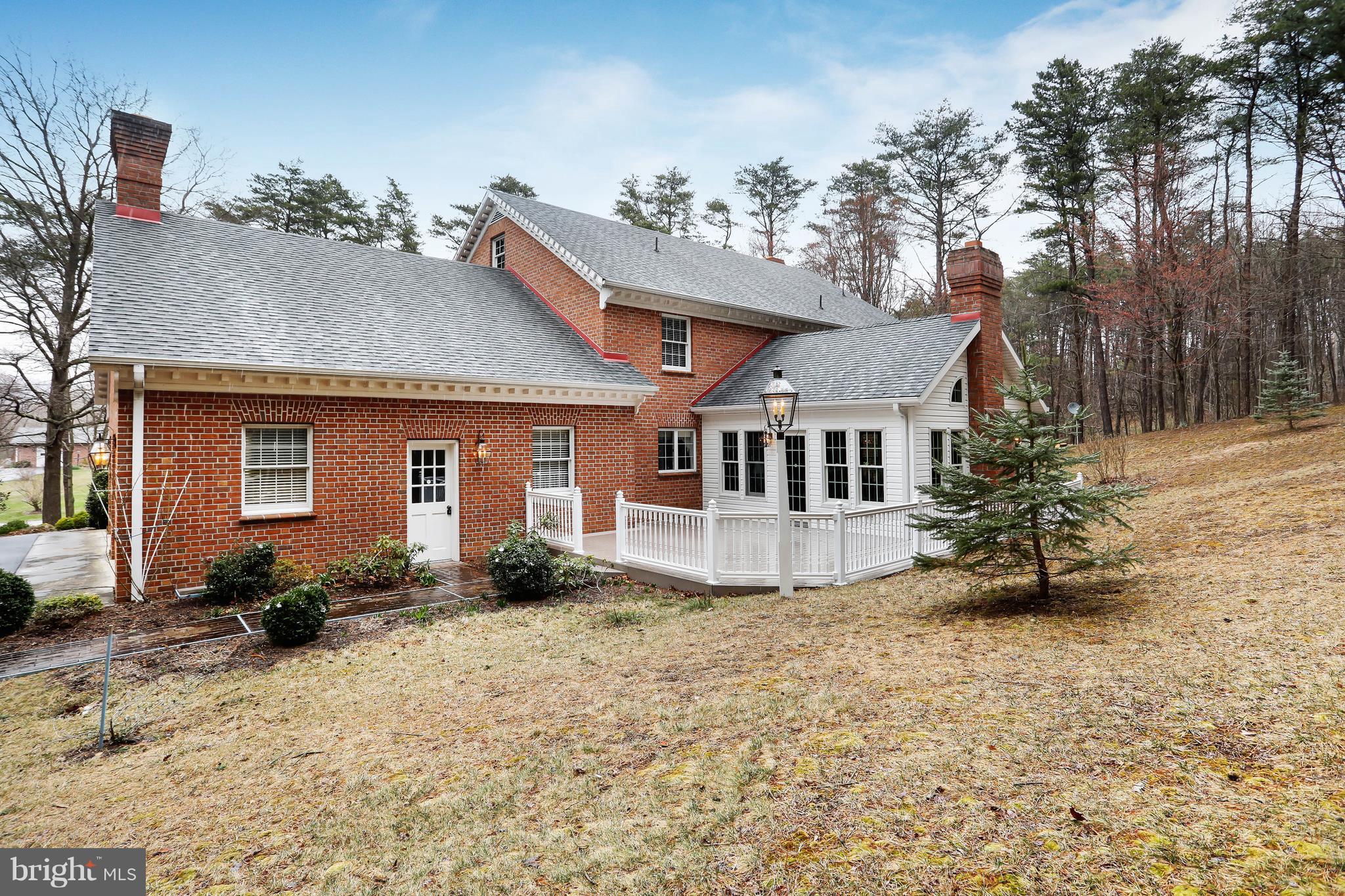 SHIRLEY FARMS - Residential