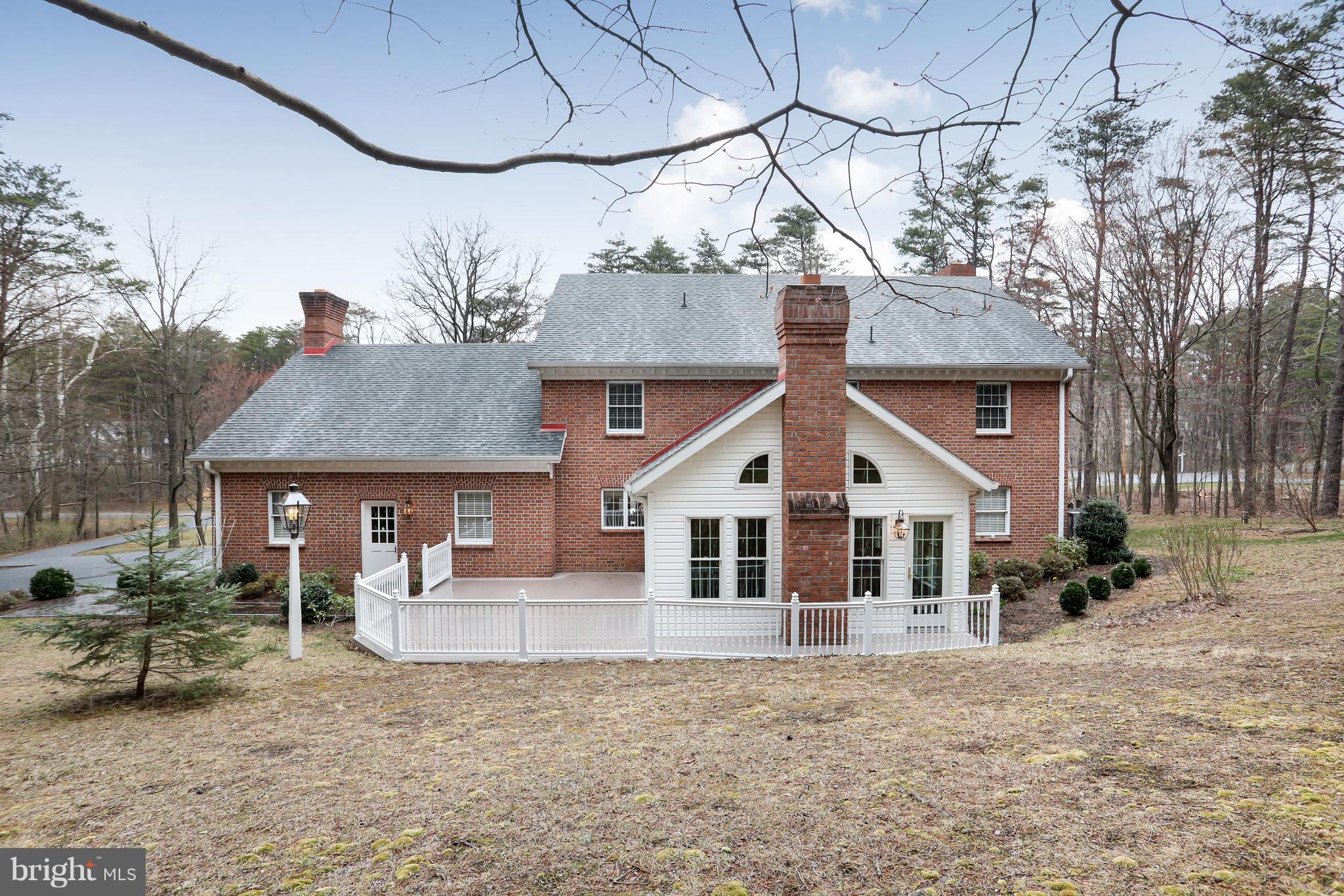 SHIRLEY FARMS - Residential