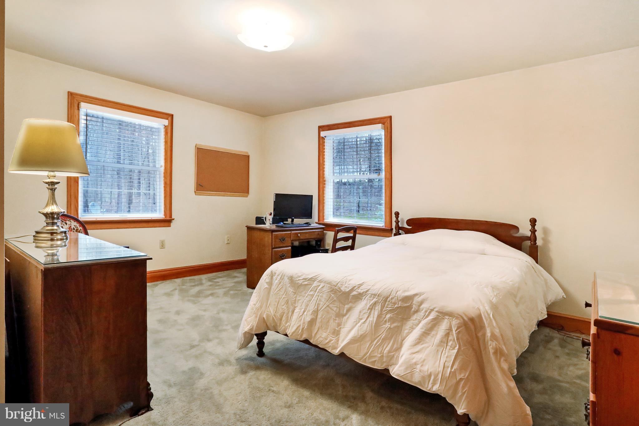 SHIRLEY FARMS - Residential