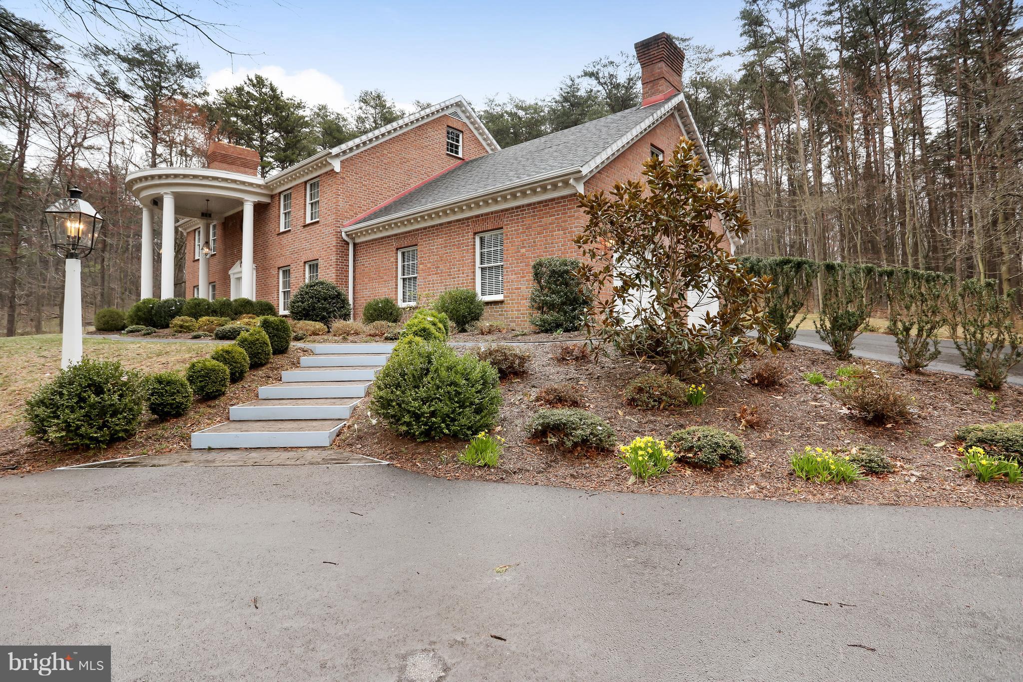 SHIRLEY FARMS - Residential