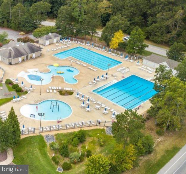 DAHLIA PARK OF WILDEWOOD - Residential Lease