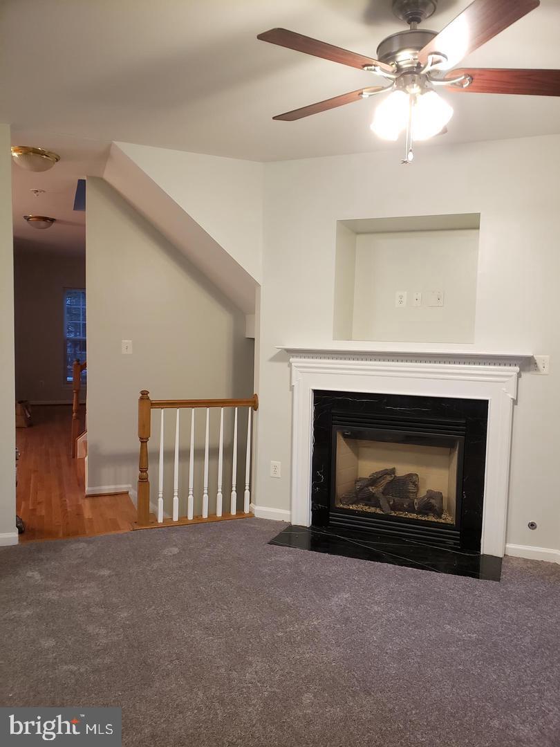 DAHLIA PARK OF WILDEWOOD - Residential Lease