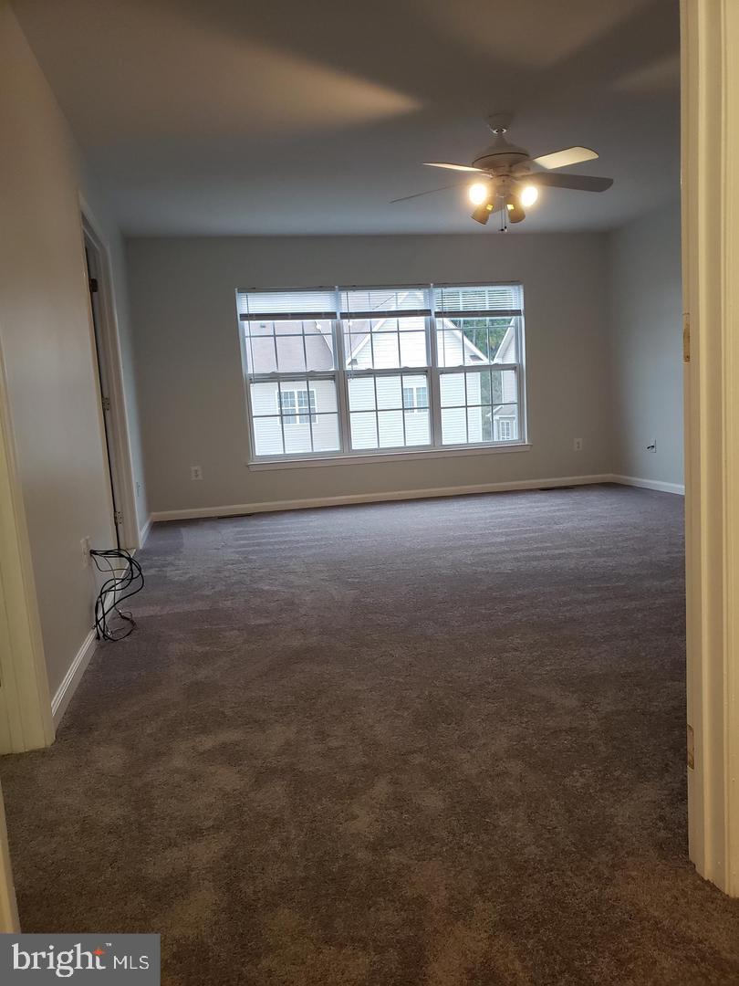 DAHLIA PARK OF WILDEWOOD - Residential Lease