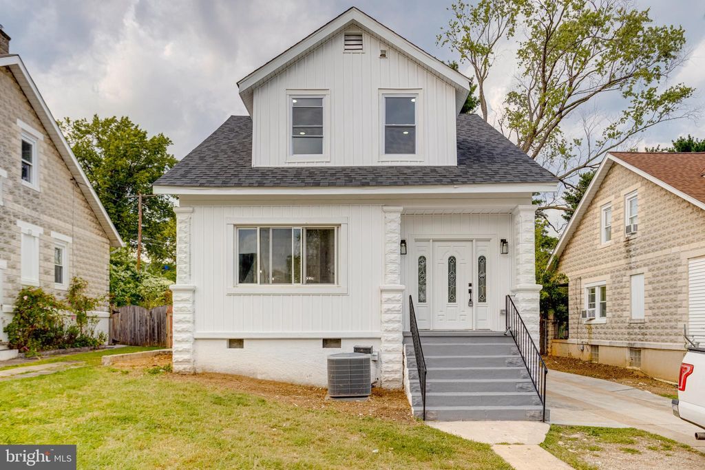 Photo of 5002 Eugene Avenue, BALTIMORE, MD 21206 (MLS # MDBA2182556)