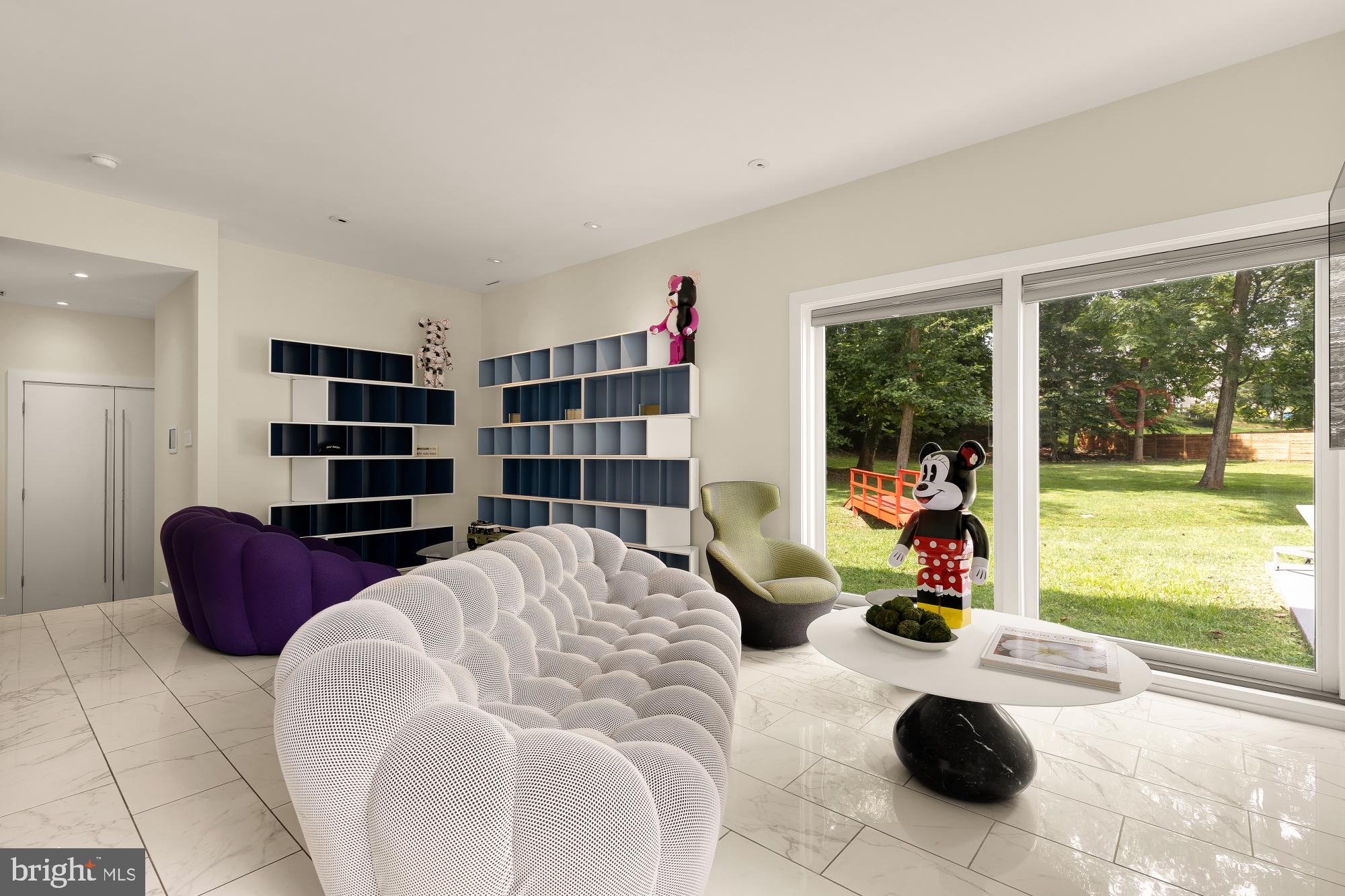 HILLMEAD - Residential