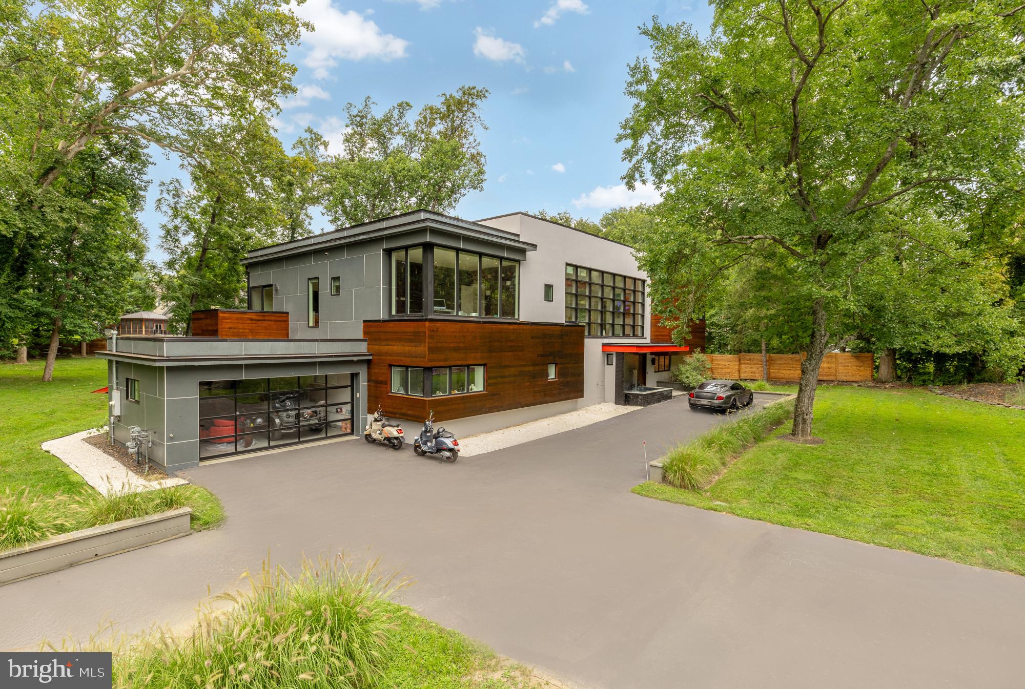 HILLMEAD - Residential