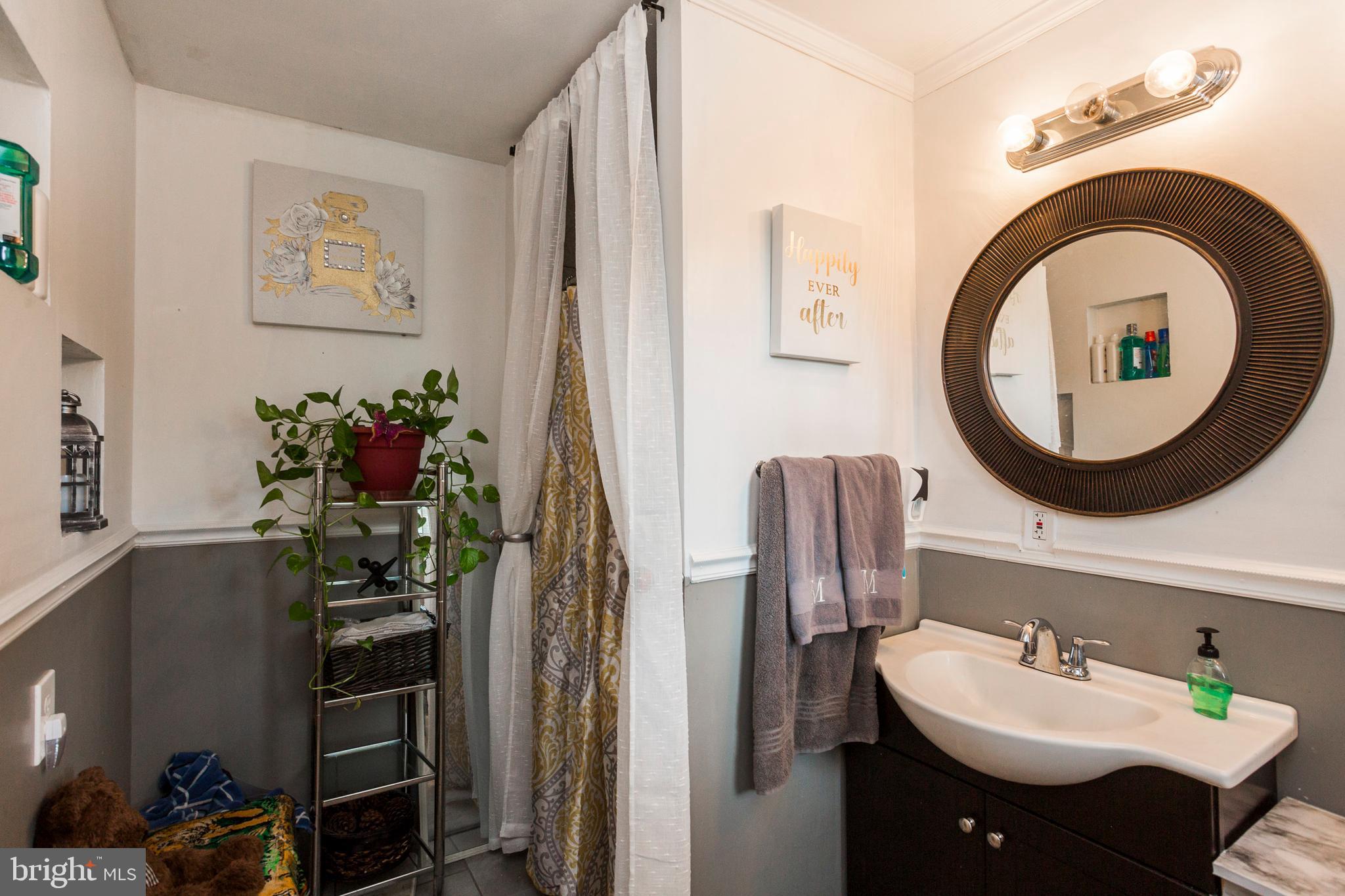 AUTH VILLAGE - Residential