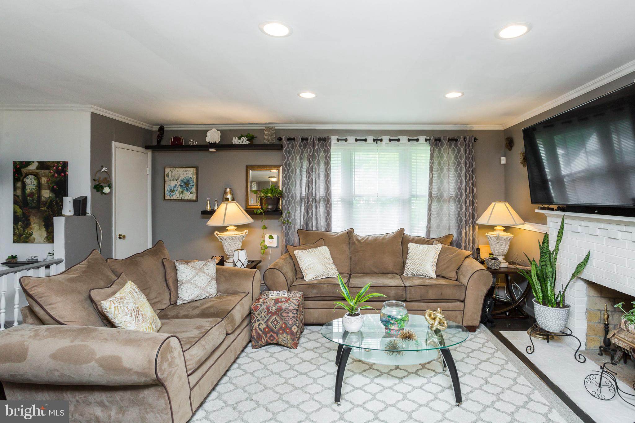 AUTH VILLAGE - Residential