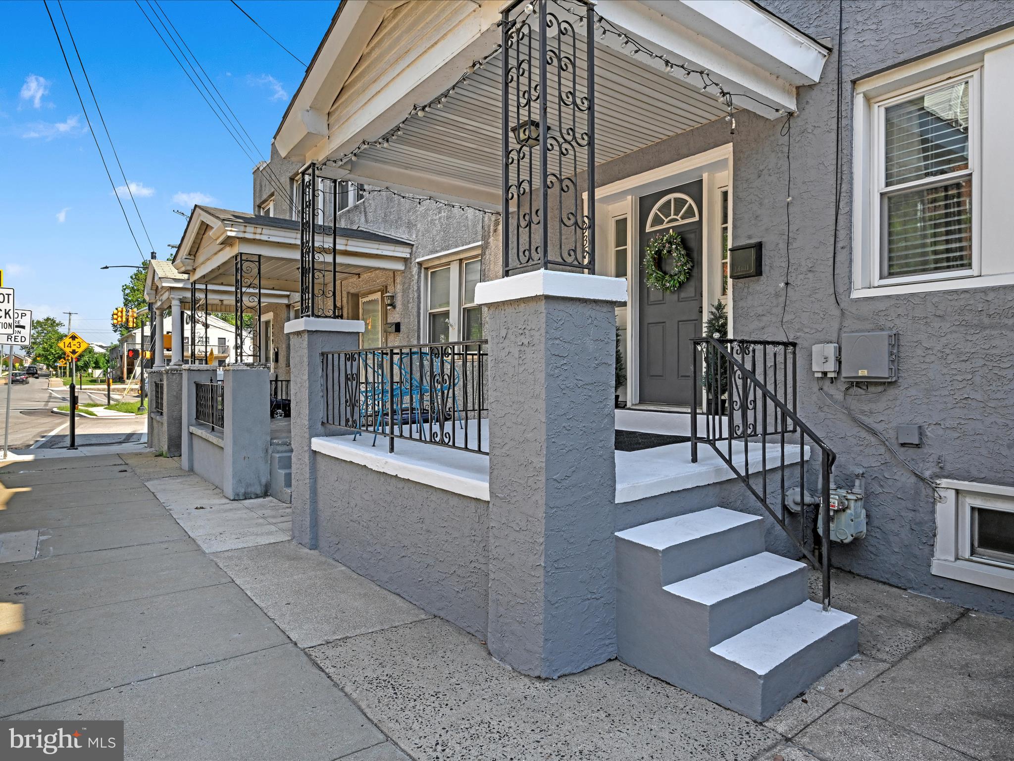 335 W ELM STREET