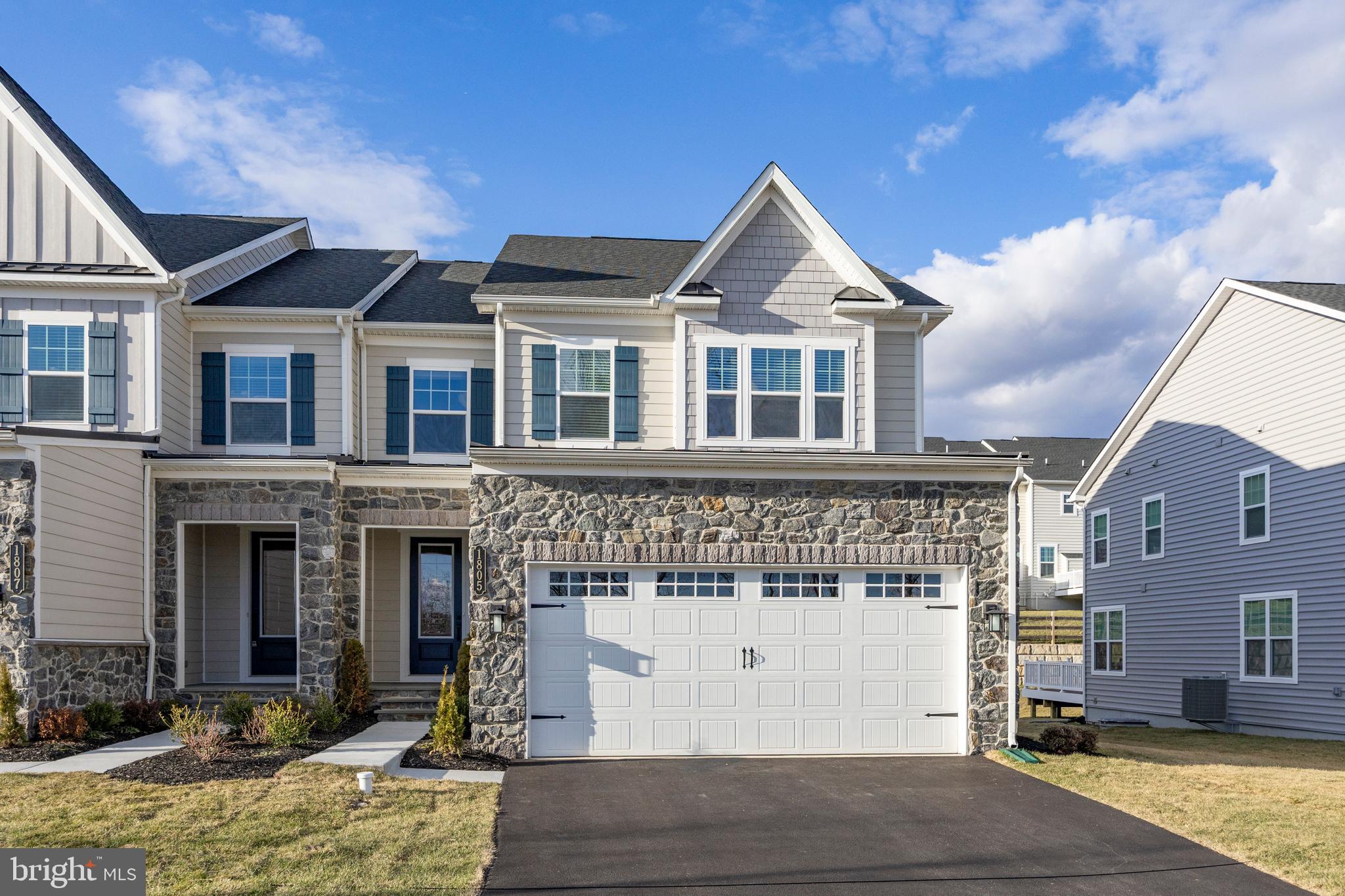 GREYSTONE - Residential